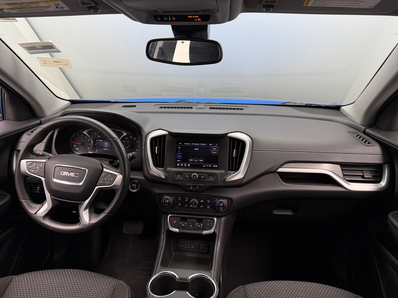Thumbnail: 2024 GMC Terrain - 3