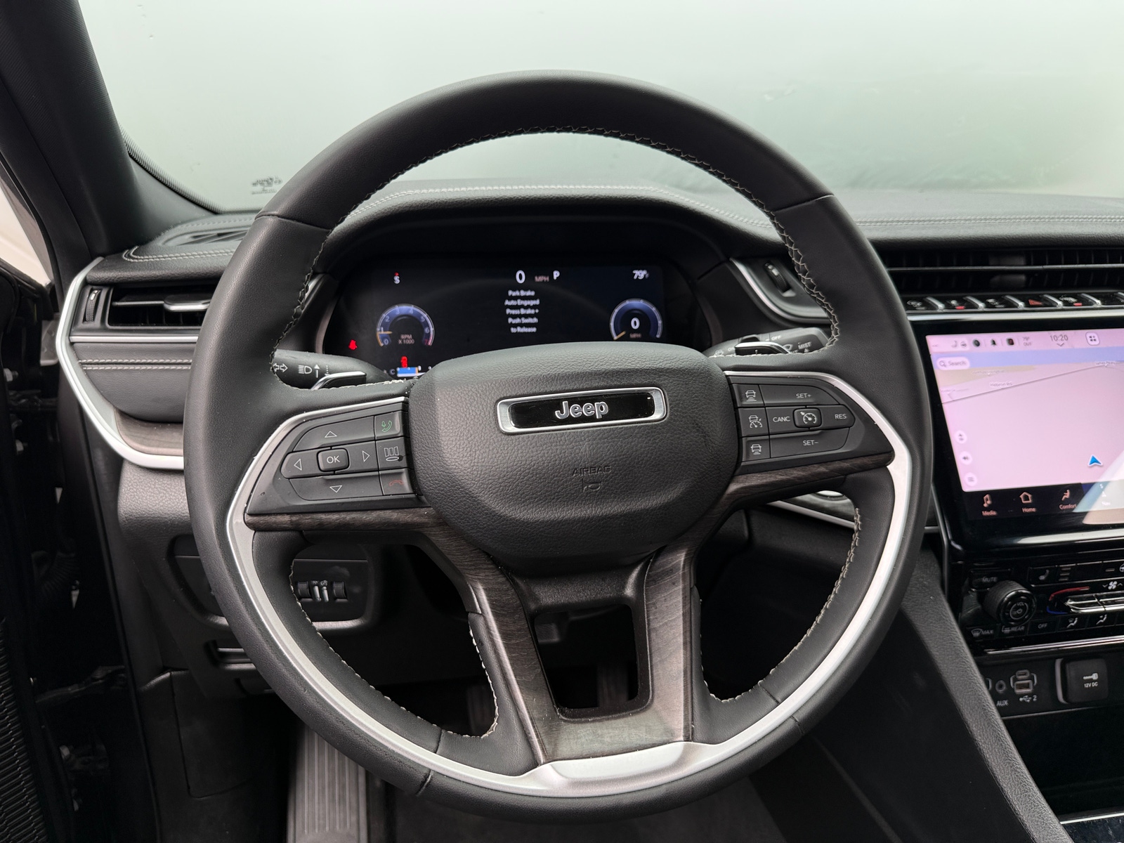 Thumbnail: 2024 Jeep Grand Cherokee L - 4