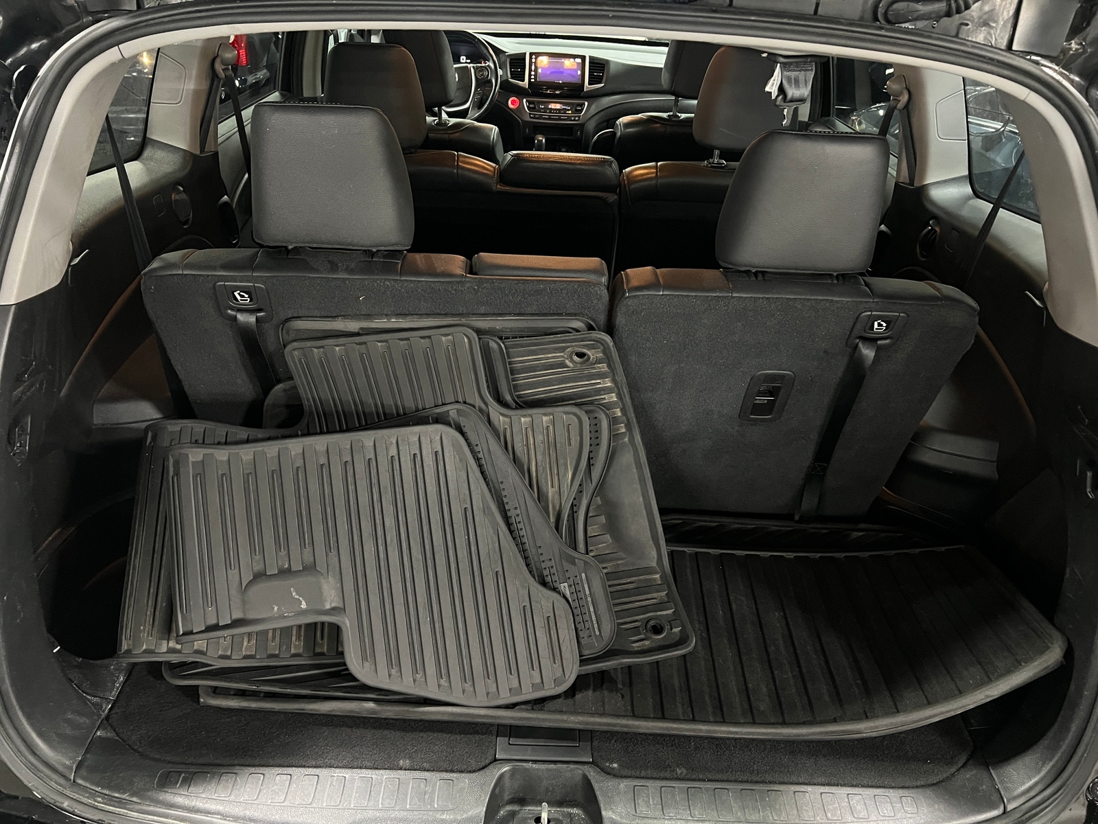 Thumbnail: 2018 Honda Pilot - 6