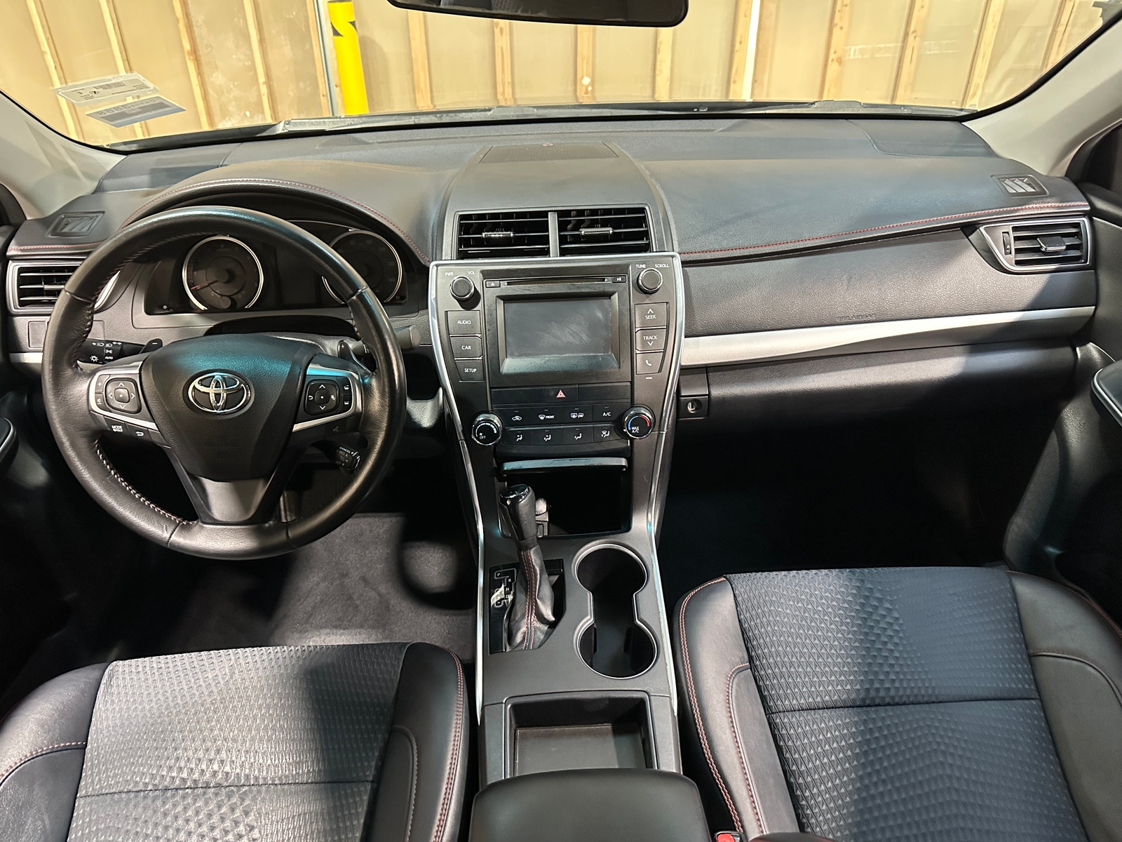 Thumbnail: 2015 Toyota Camry - 3