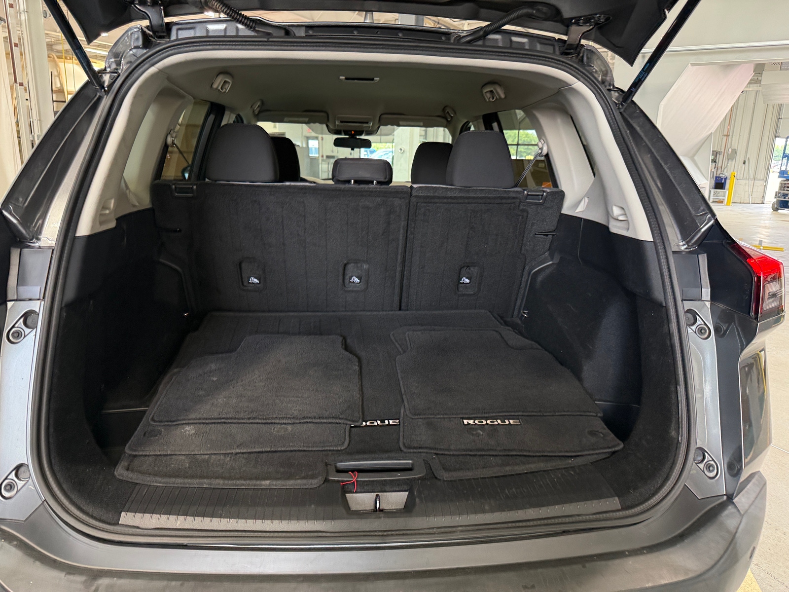Thumbnail: 2021 Nissan Rogue - 7