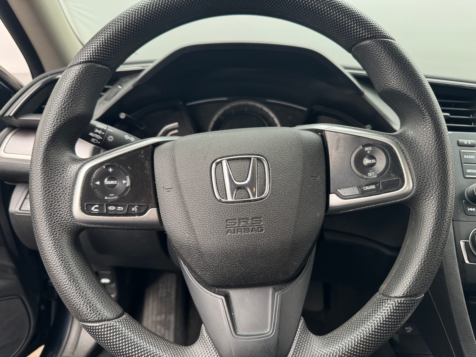 Thumbnail: 2017 Honda Civic - 5