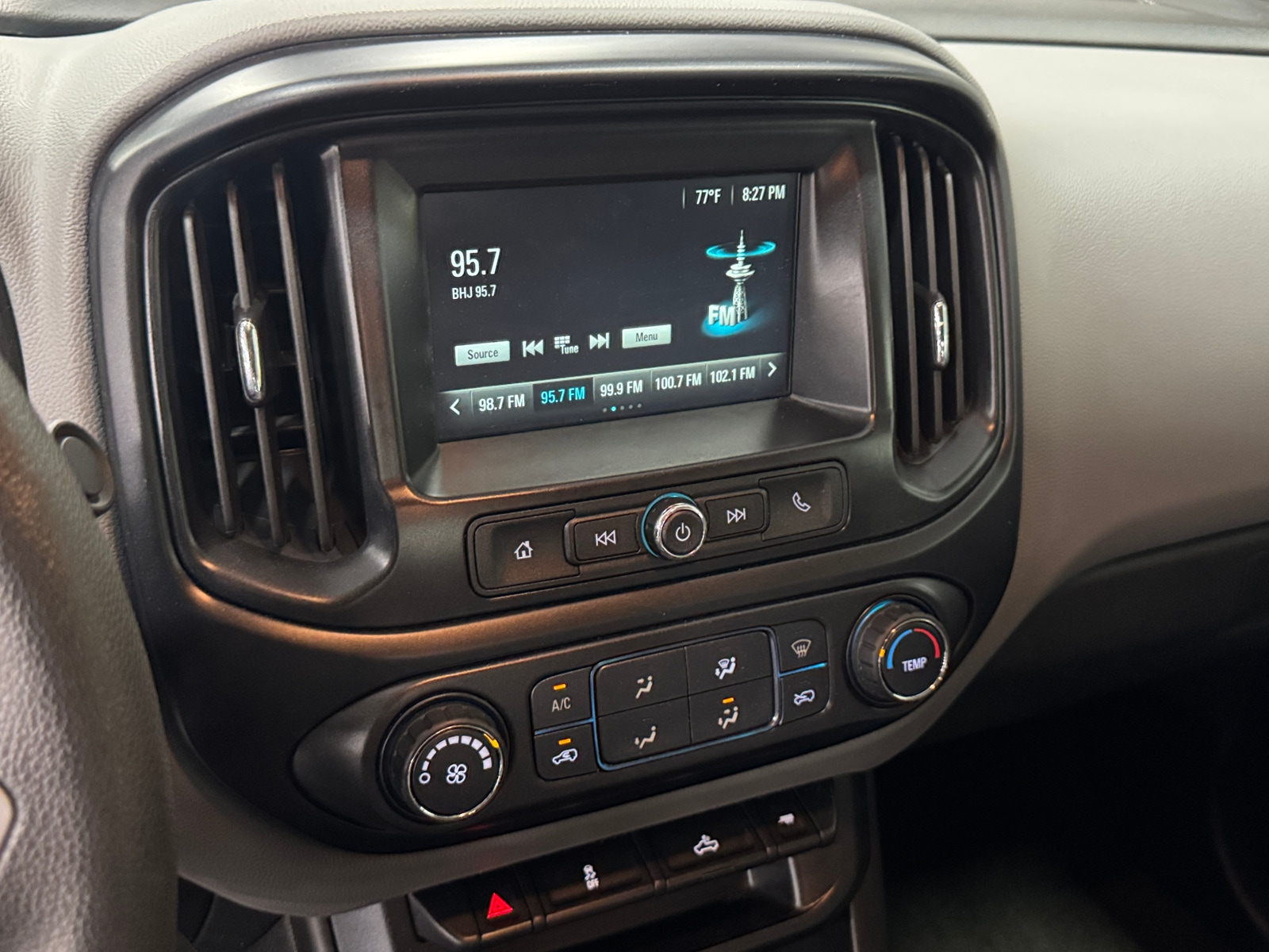 Thumbnail: 2018 Chevrolet Colorado - 4