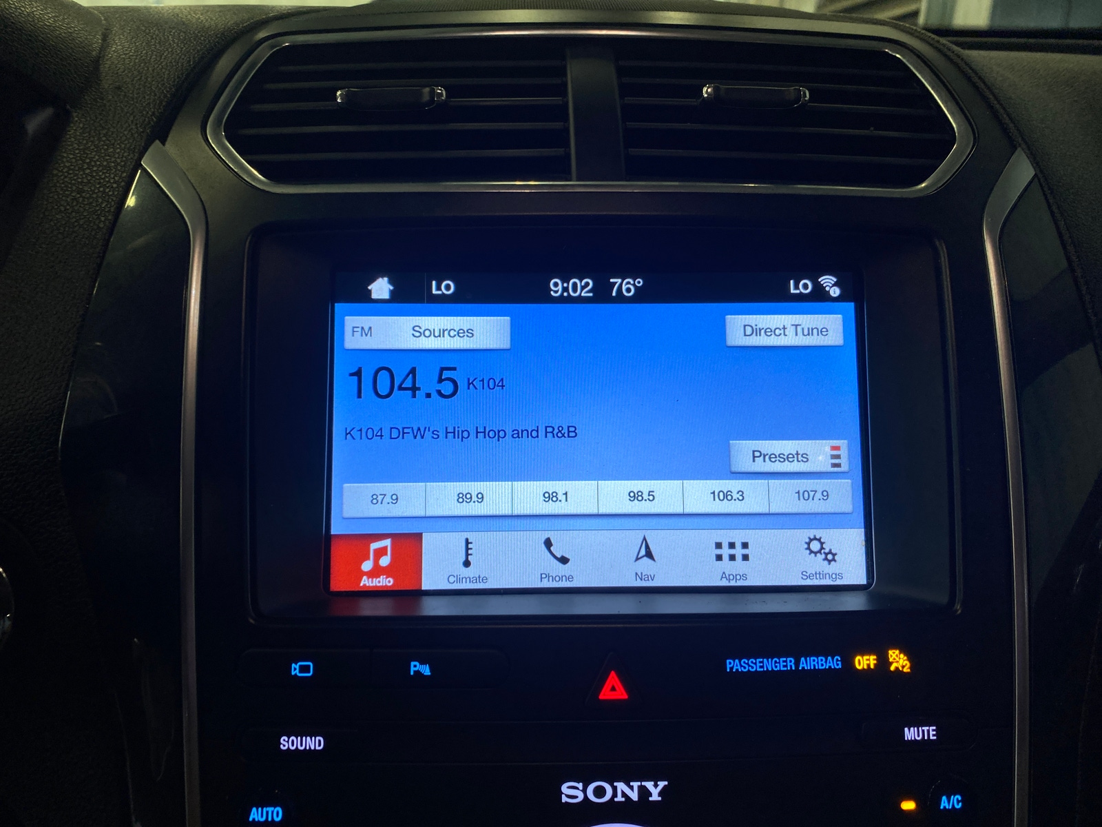 Thumbnail: 2019 Ford Explorer - 3