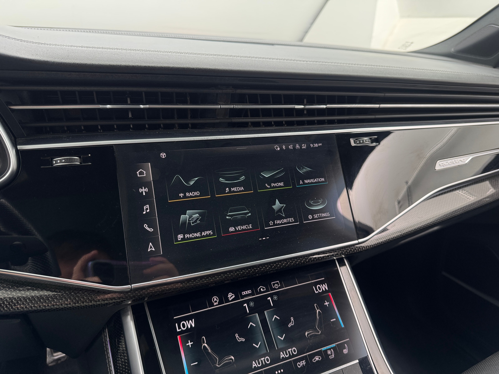 Thumbnail: 2022 Audi SQ7 - 3