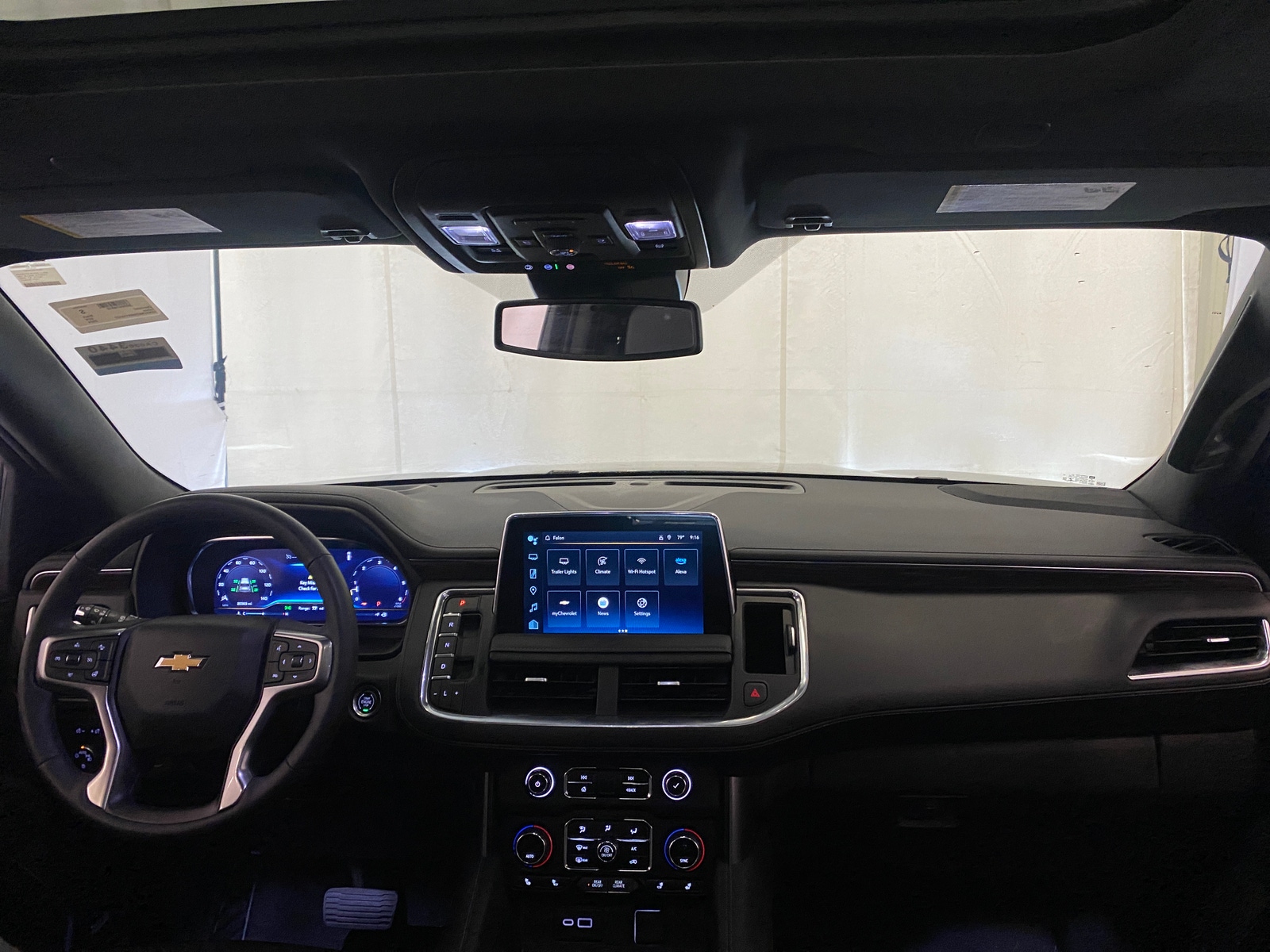 Thumbnail: 2024 Chevrolet Tahoe - 2