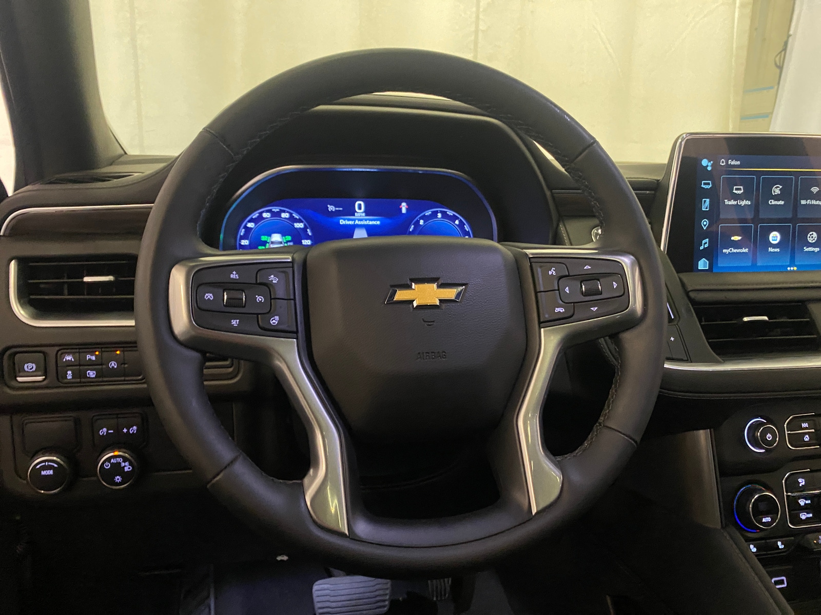 Thumbnail: 2024 Chevrolet Tahoe - 4