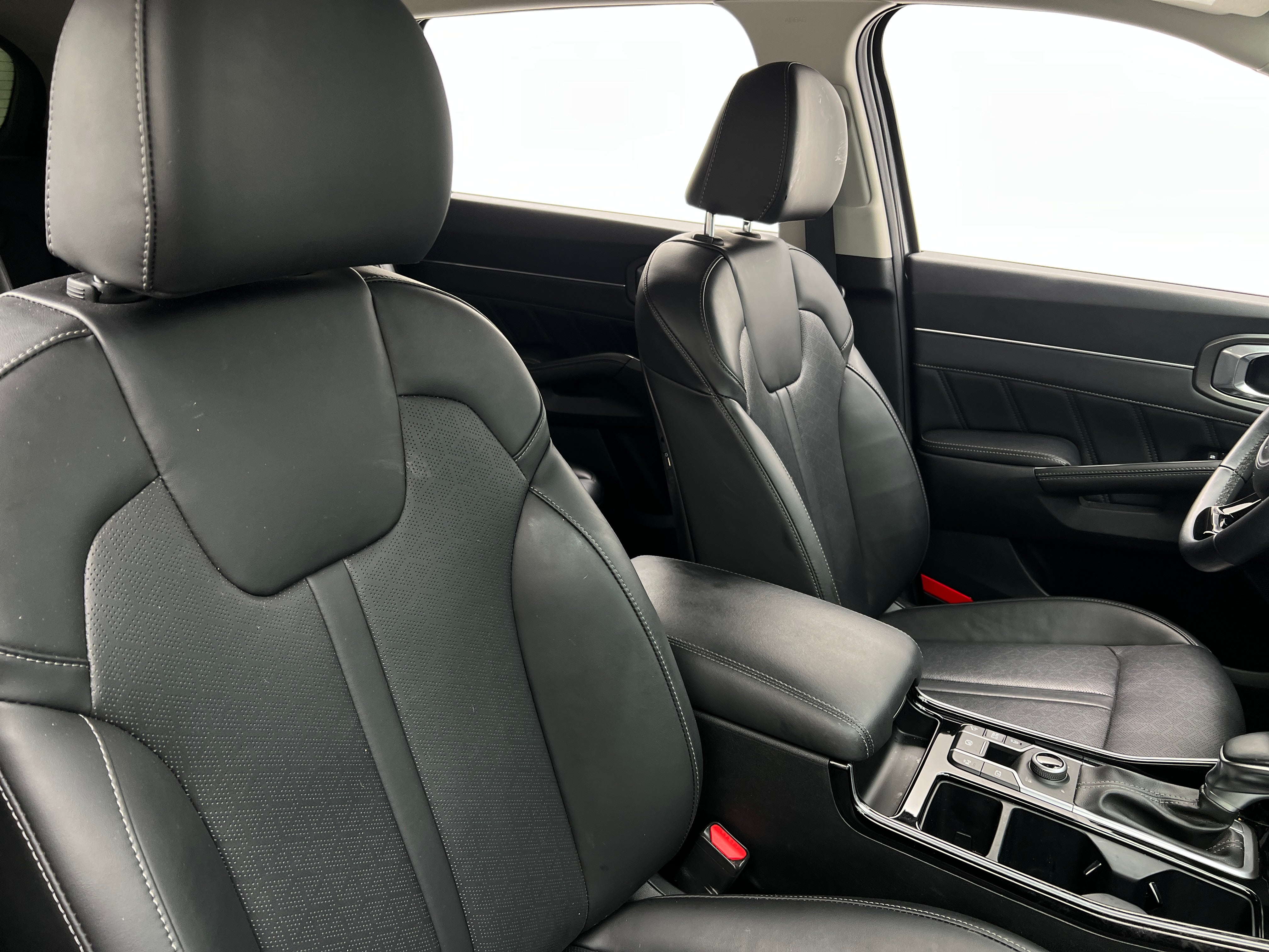 2023 Kia Sorento SX - Photo 3