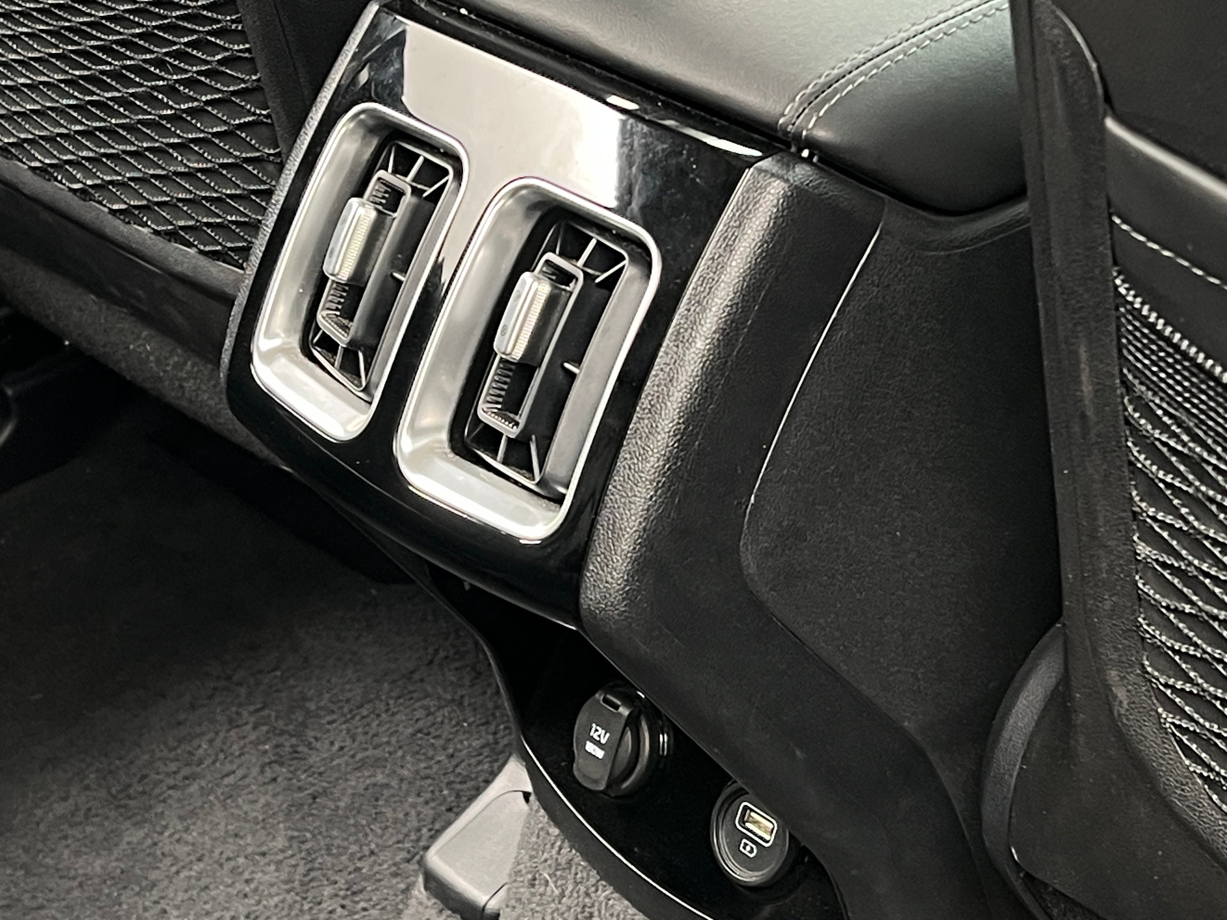 2023 Kia Sorento SX - Photo 7