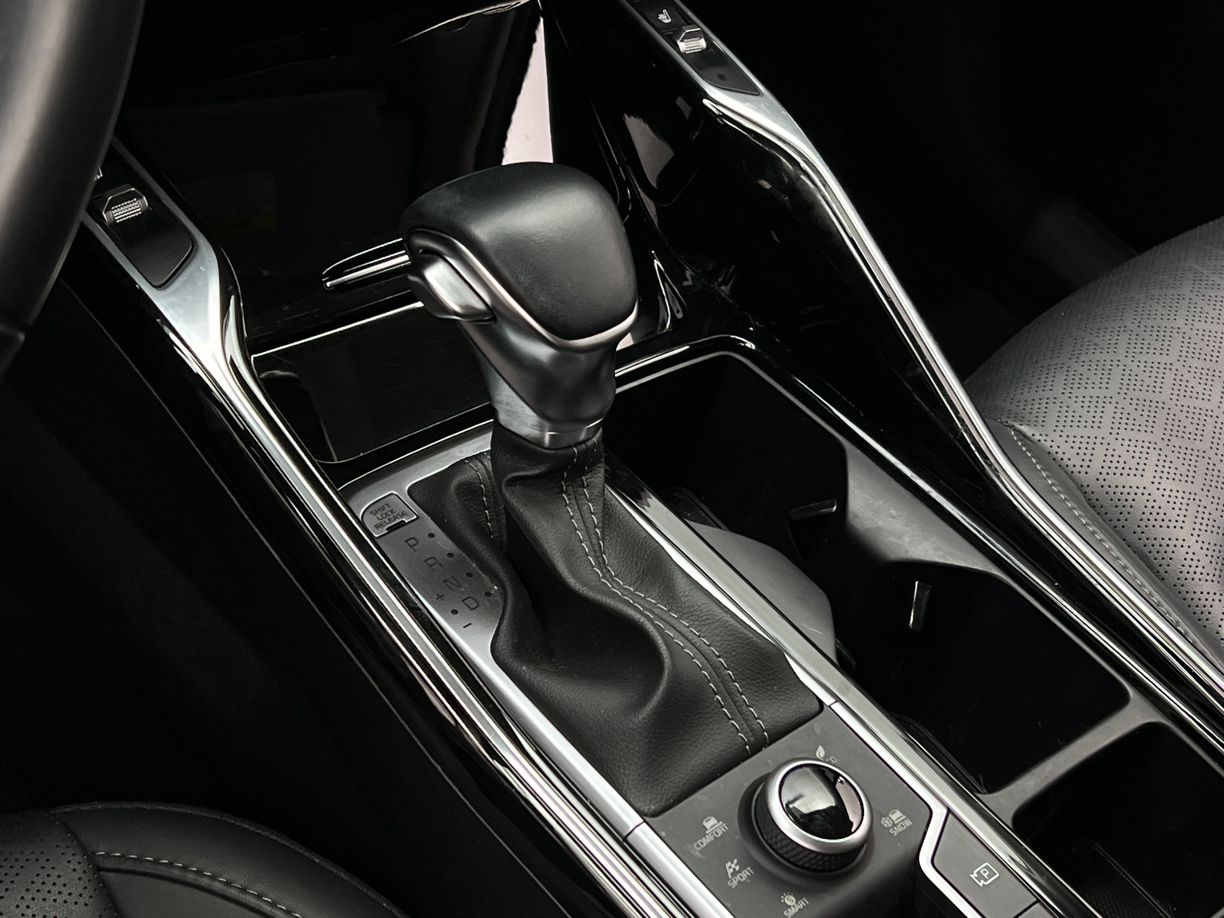 2023 Kia Sorento SX - Photo 8
