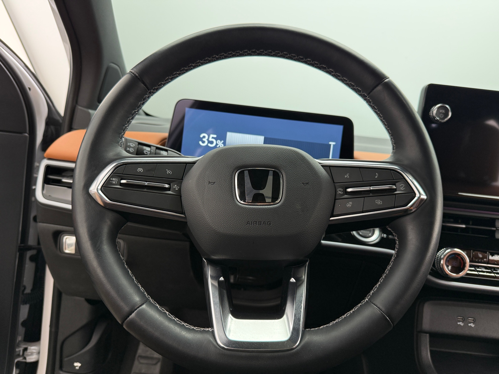 Thumbnail: 2024 Honda Prologue - 4