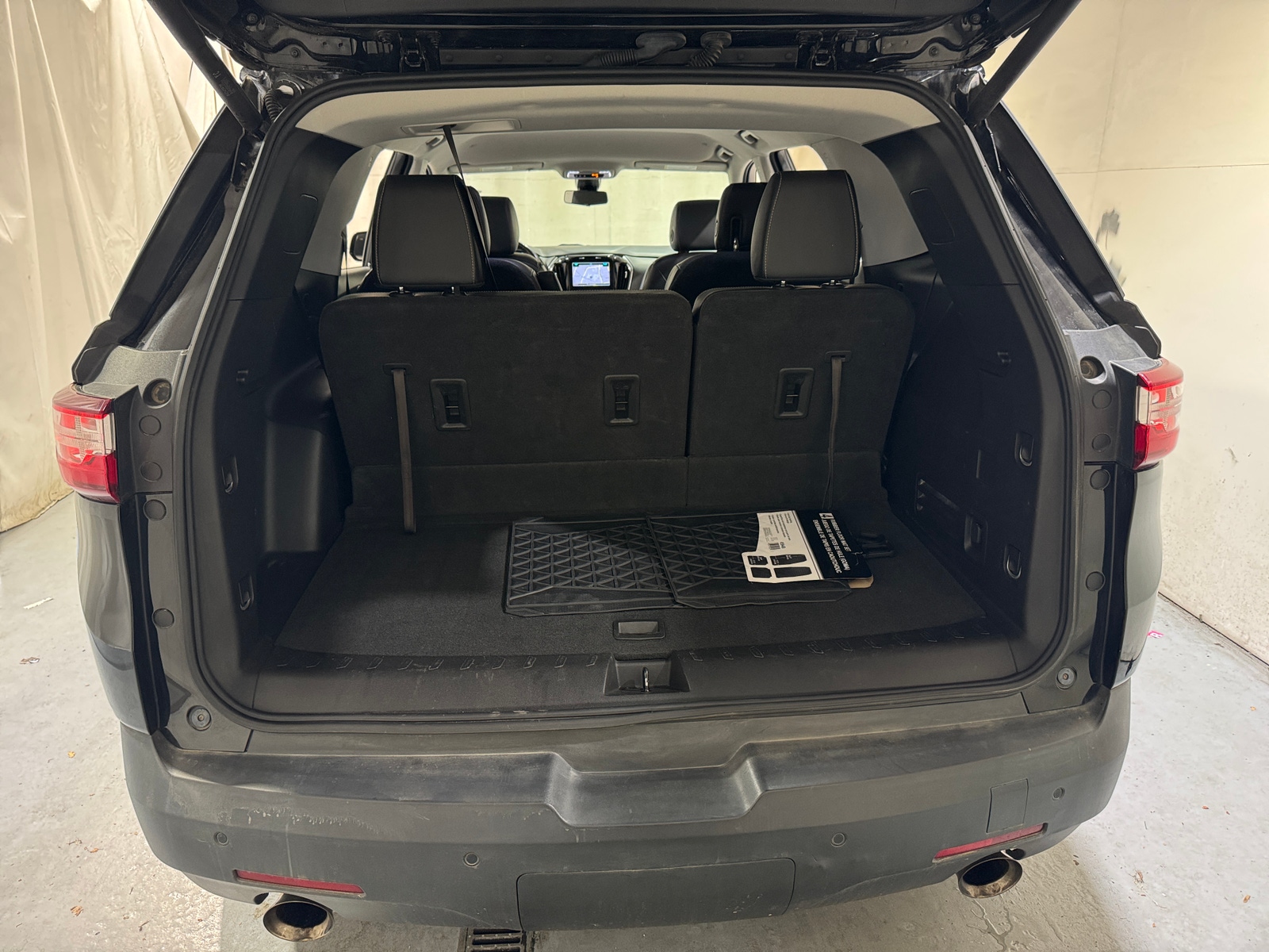 Thumbnail: 2018 Chevrolet Traverse - 6