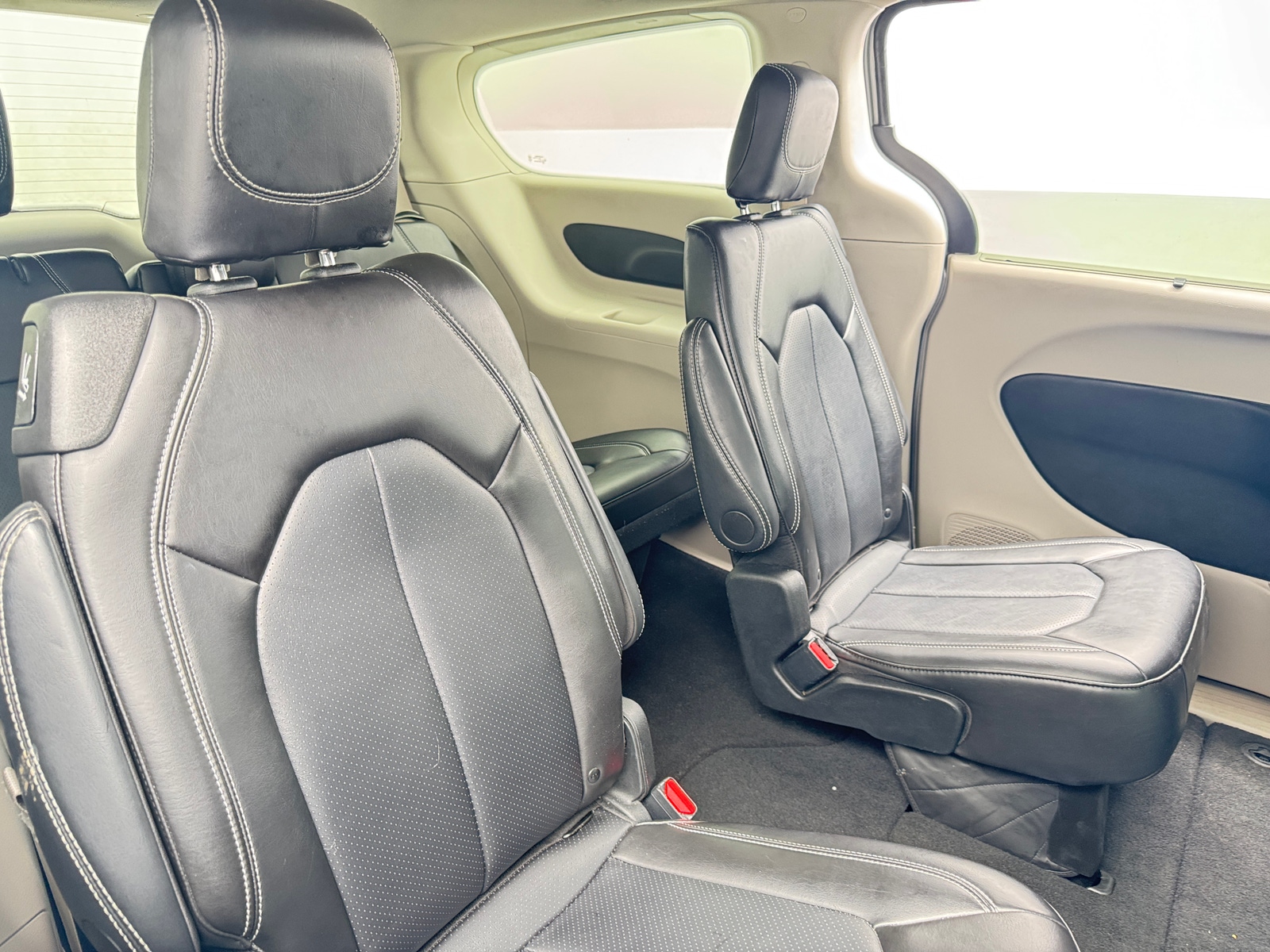 Thumbnail: 2024 Chrysler Pacifica - 5
