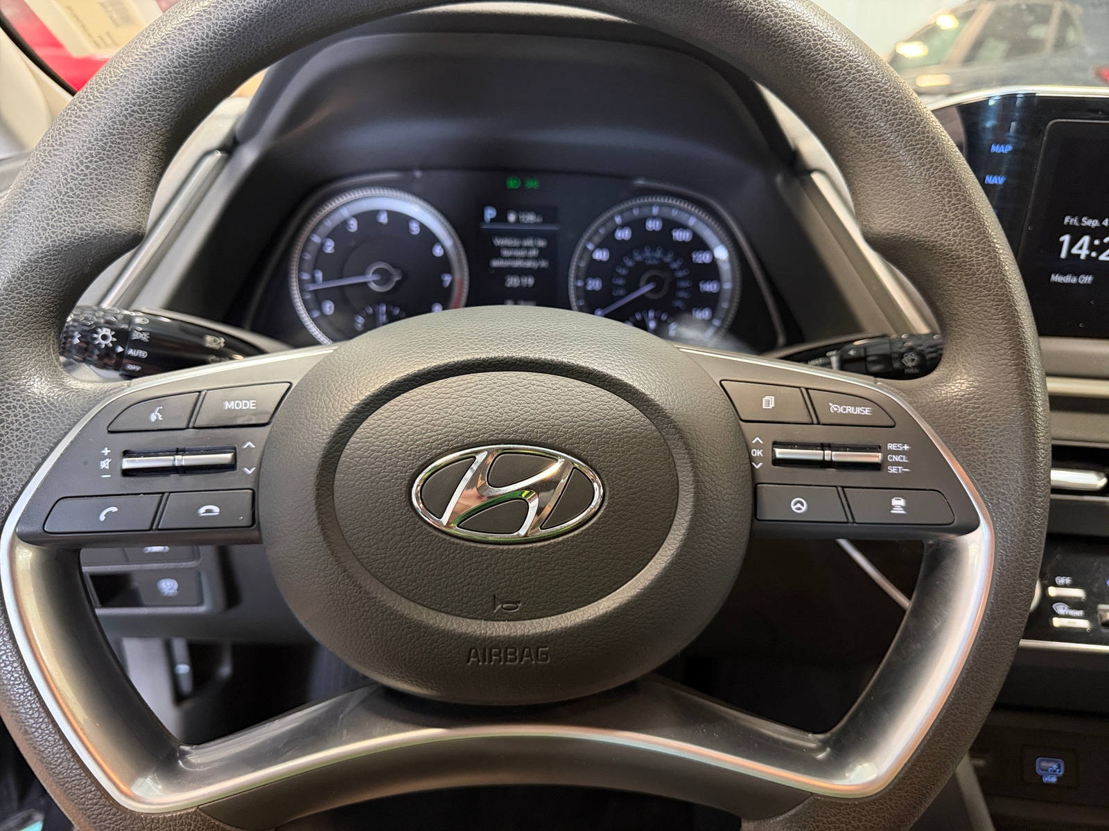 Thumbnail: 2023 Hyundai Sonata - 5