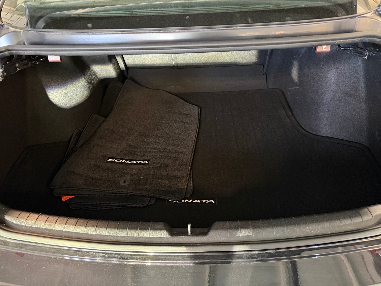 Thumbnail: 2023 Hyundai Sonata - 7