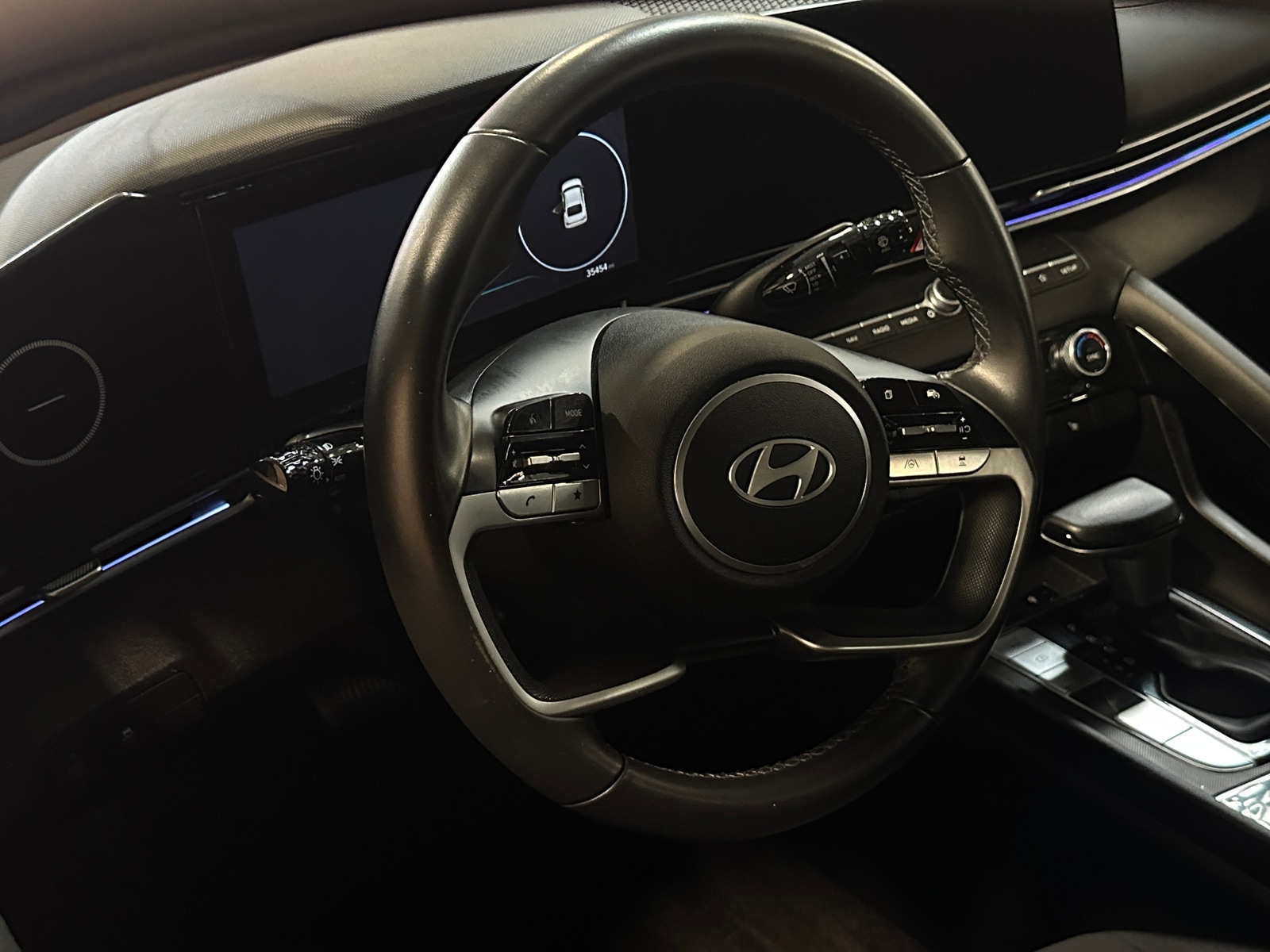 Thumbnail: 2024 Hyundai Elantra - 5