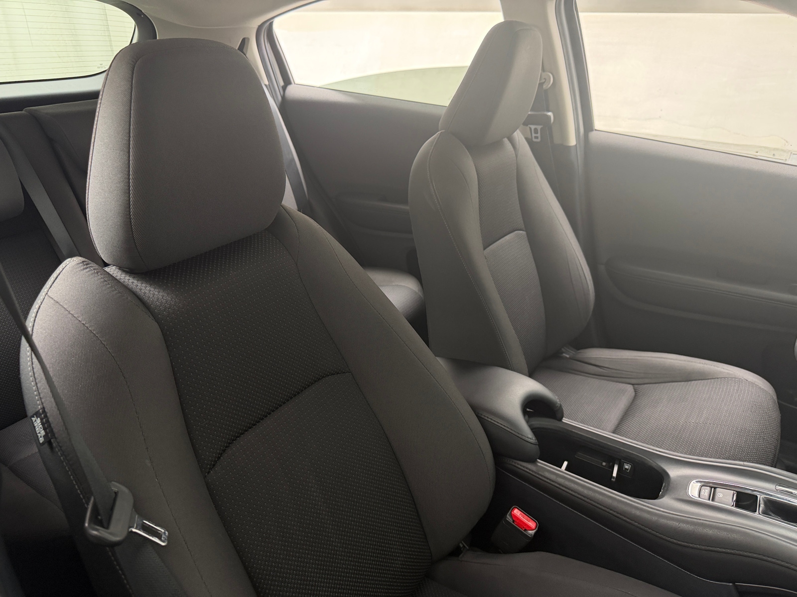 Thumbnail: 2022 Honda HR-V - 2