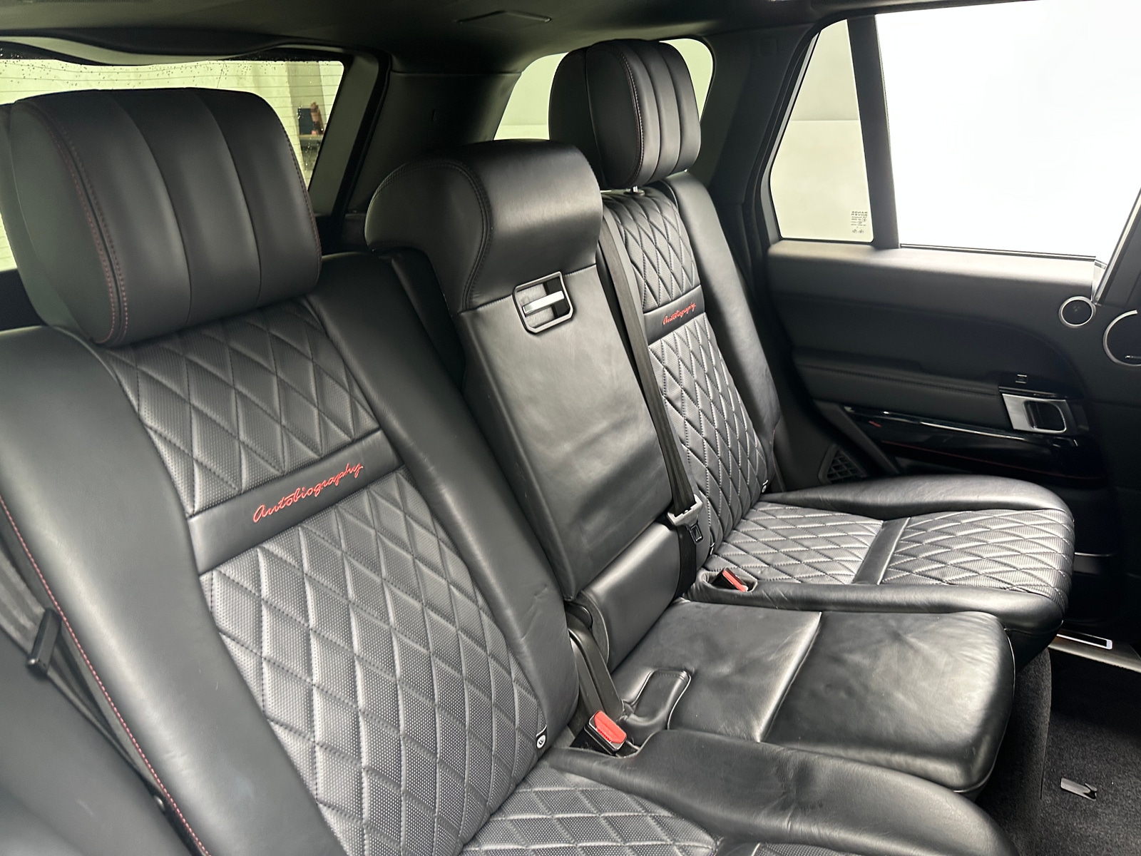 Thumbnail: 2017 Land Rover Range Rover - 5