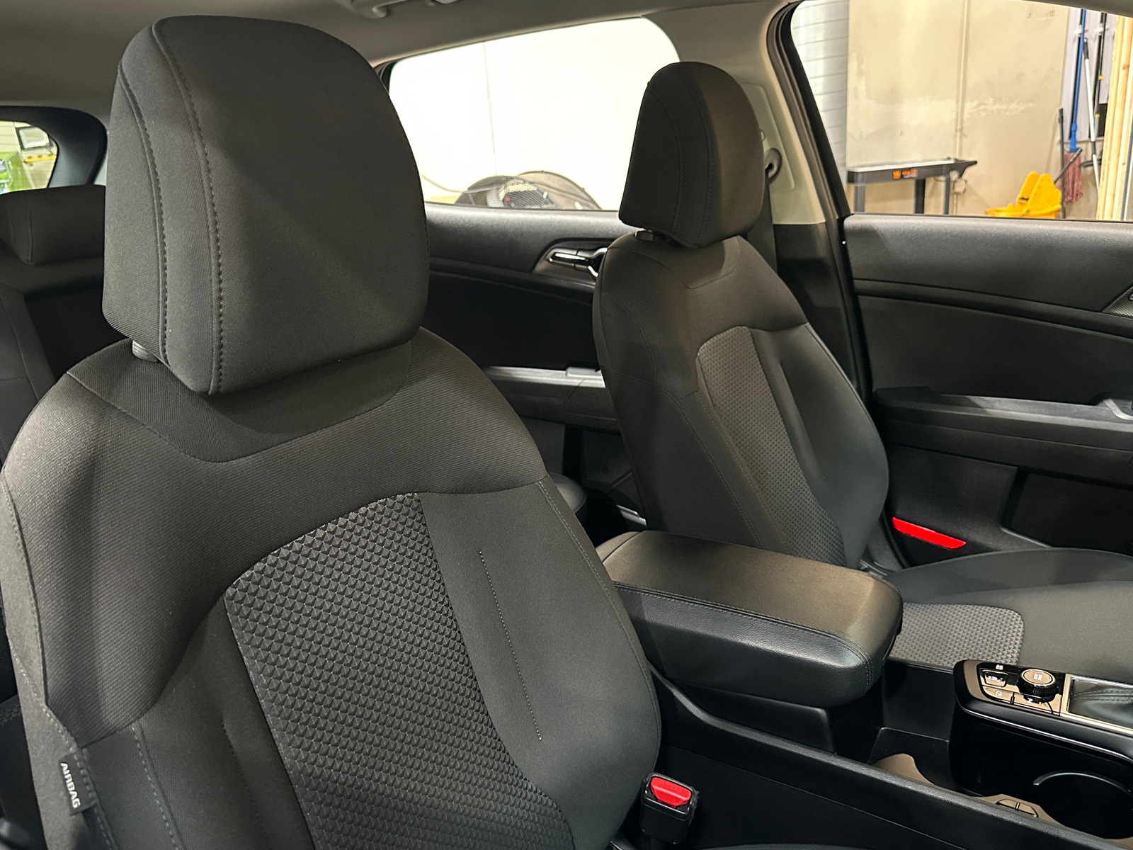Thumbnail: 2025 Kia Sportage - 2