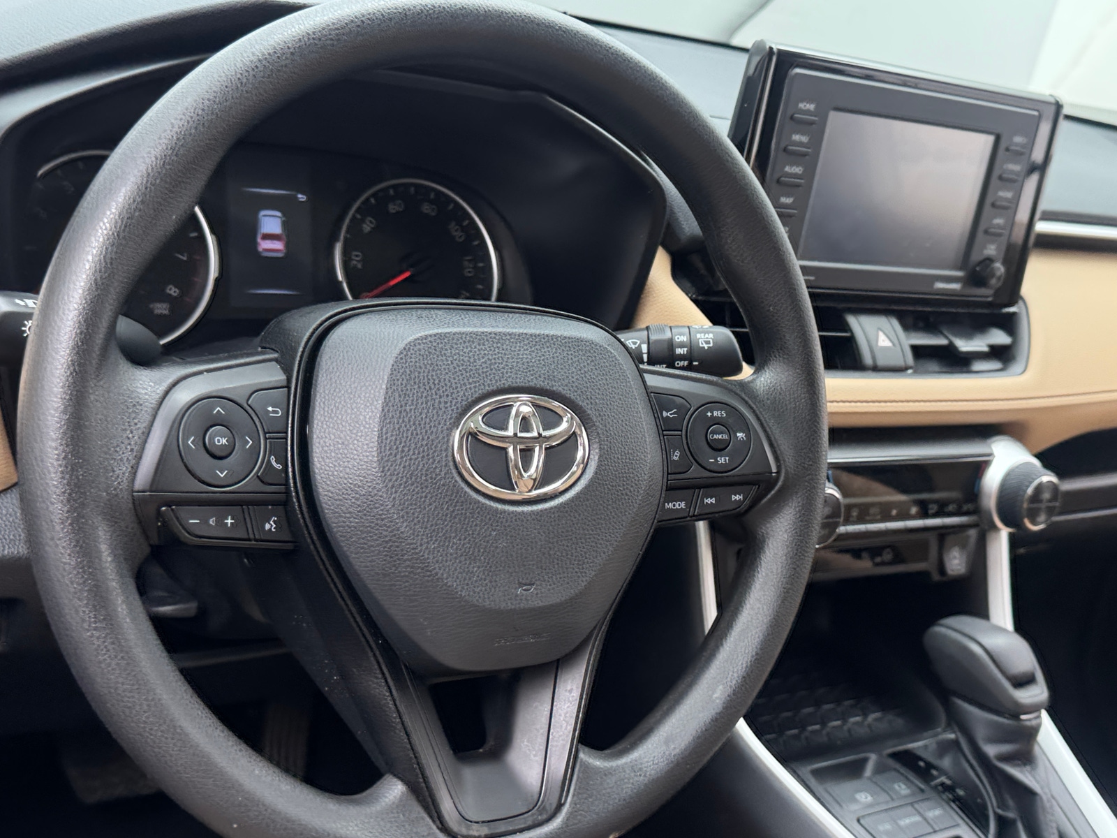 Thumbnail: 2022 Toyota RAV4 - 5