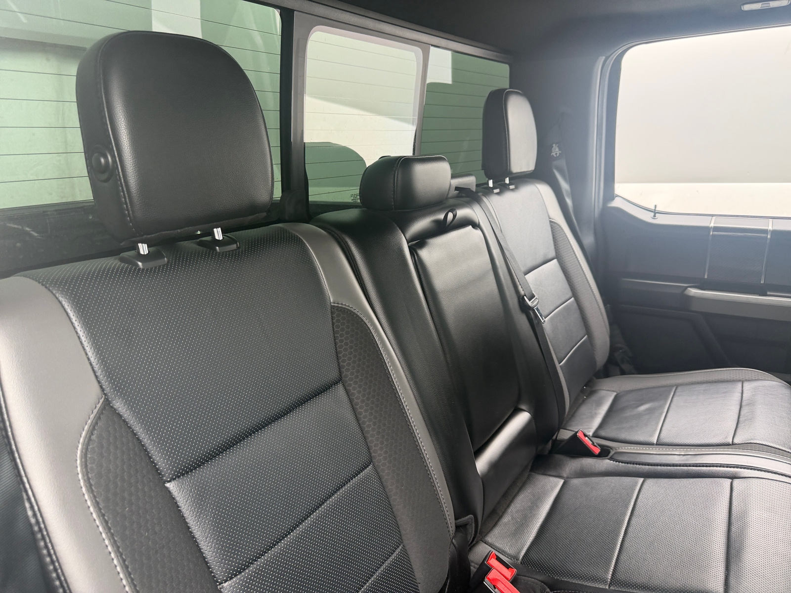 Thumbnail: 2019 Ford Econoline - 5