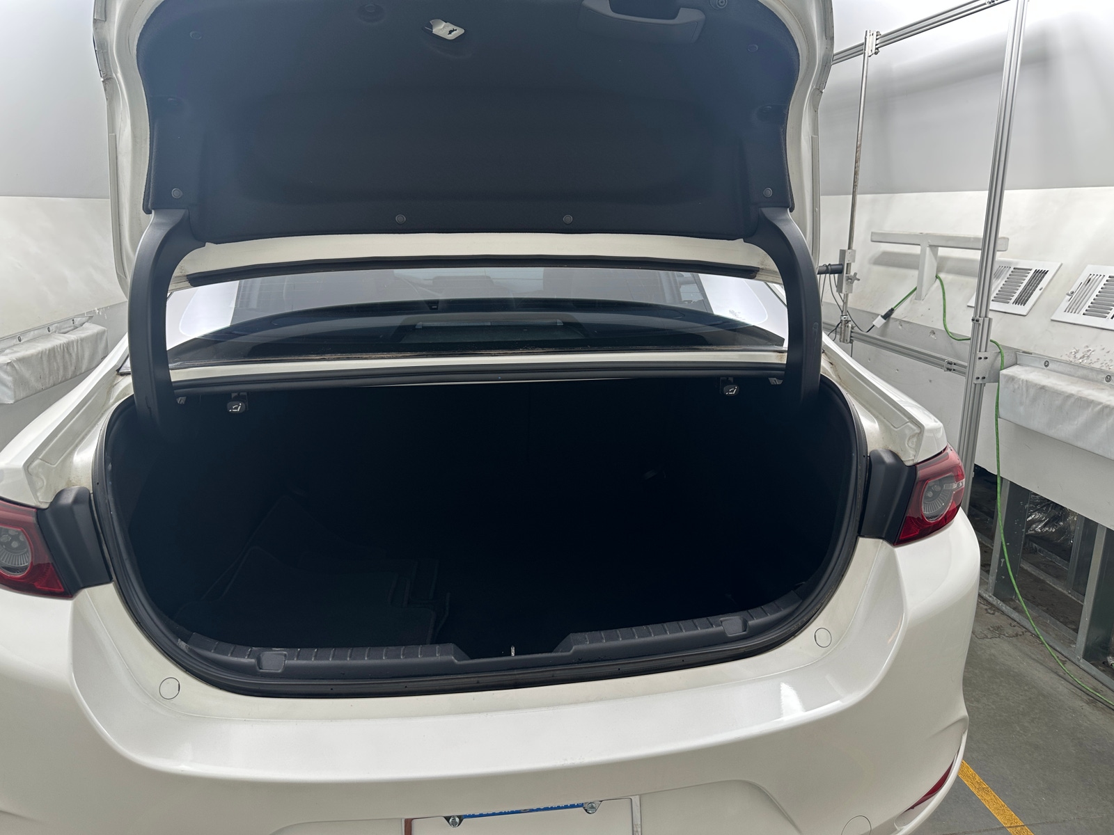 Thumbnail: 2019 Mazda Mazda3 - 6