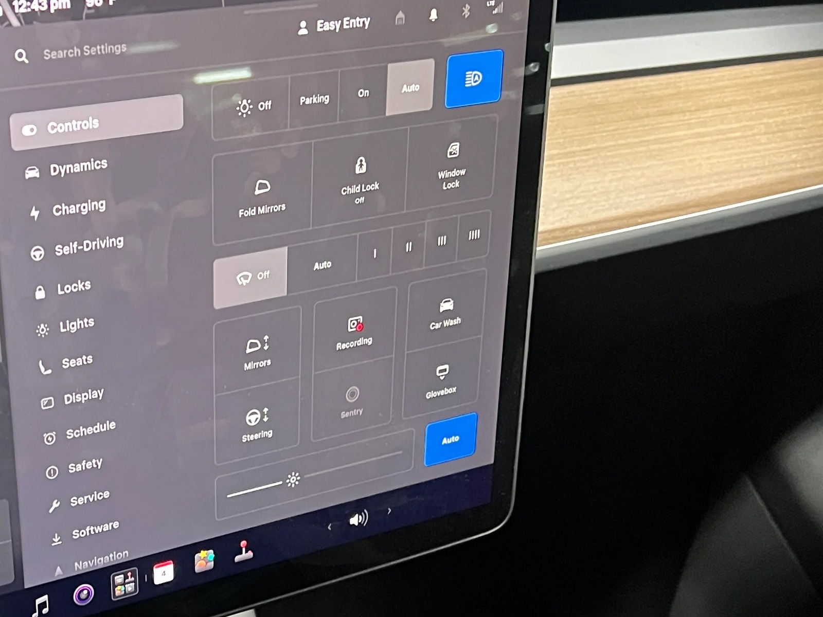 Thumbnail: 2023 Tesla Model Y - 3
