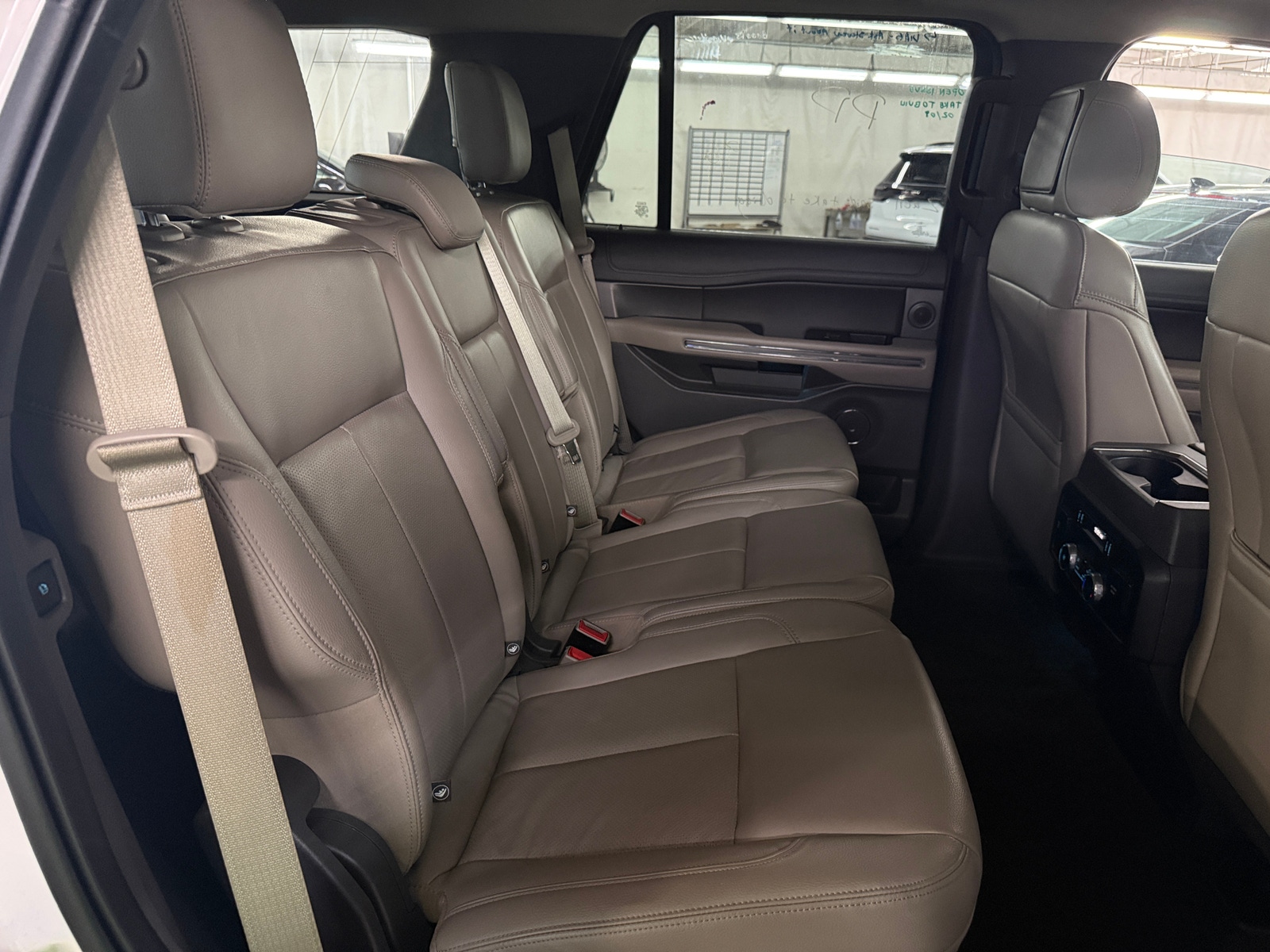 Thumbnail: 2019 Ford Expedition - 5