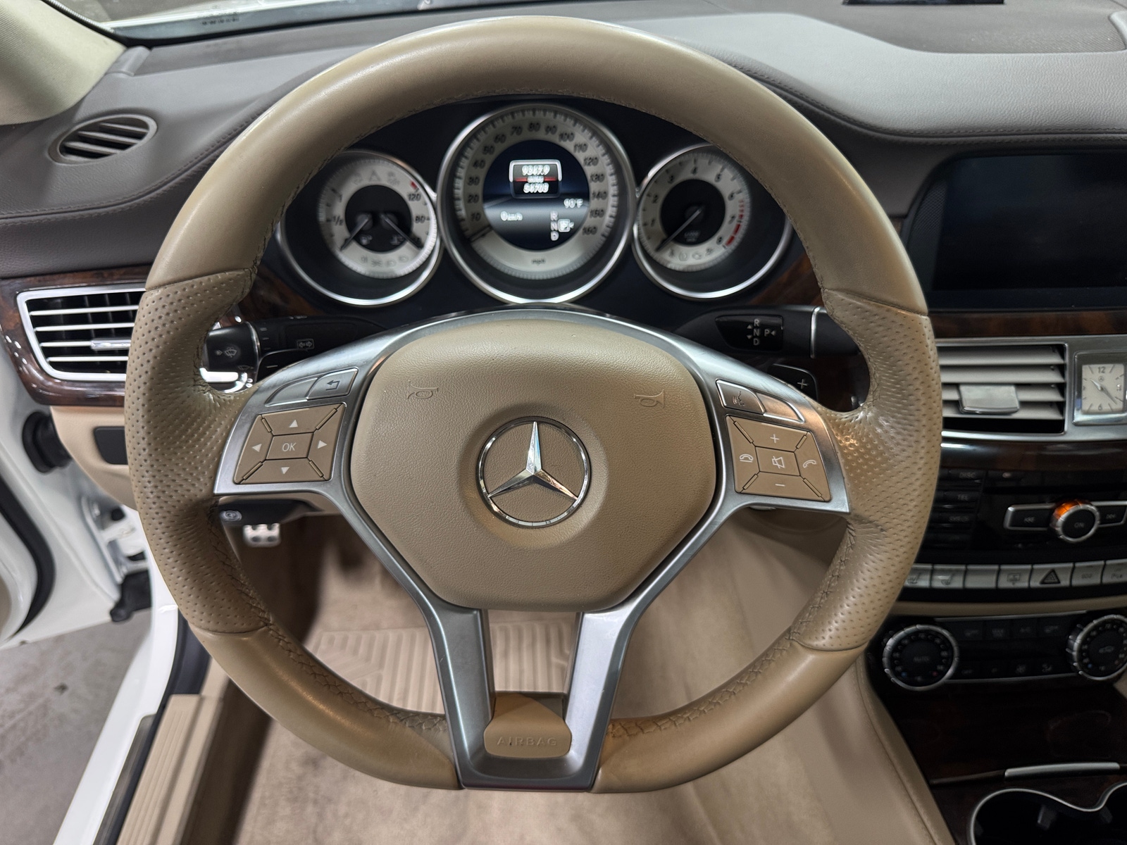 Thumbnail: 2014 Mercedes-Benz CLS - 4