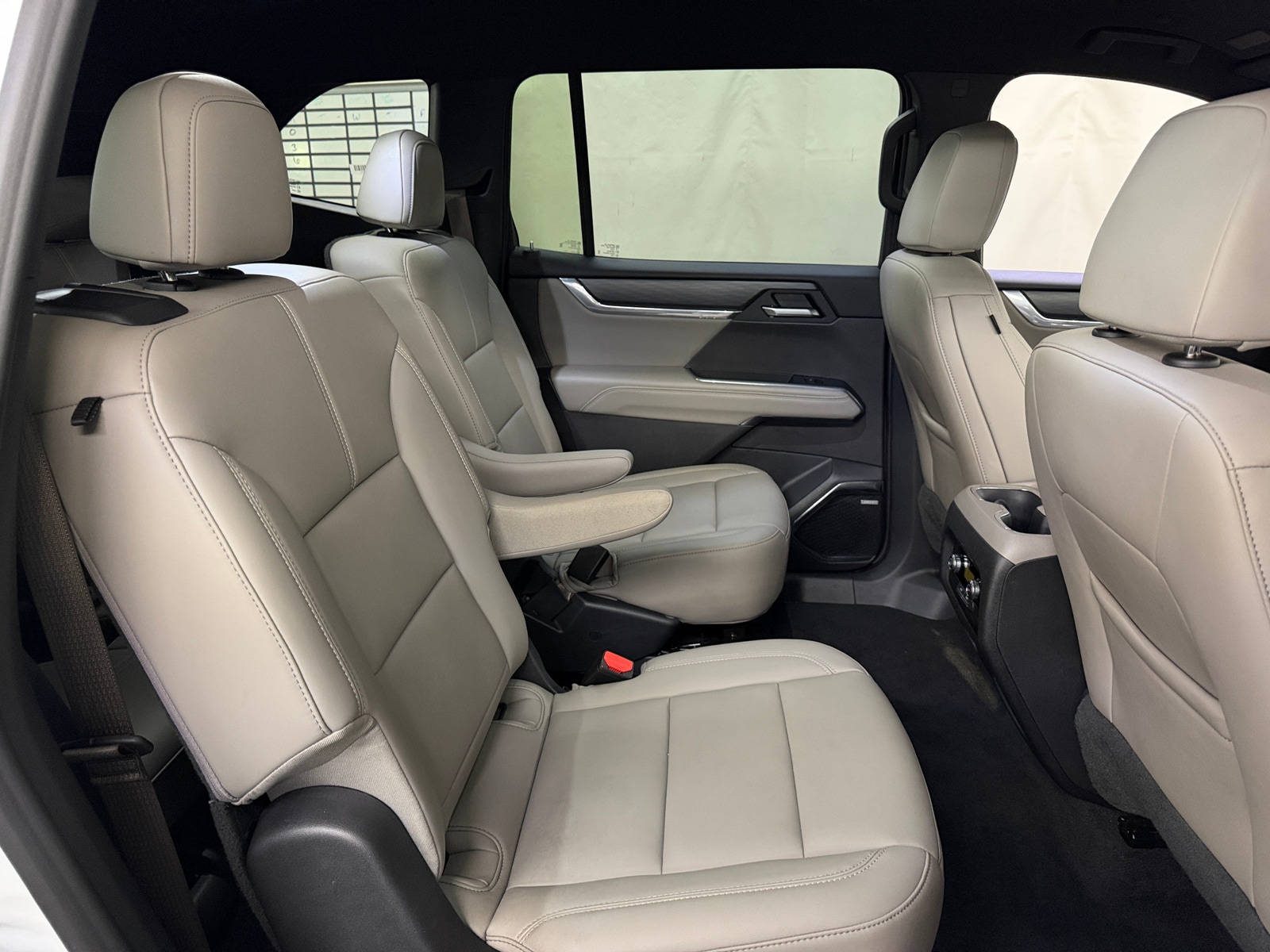 Thumbnail: 2026 GMC Acadia - 5