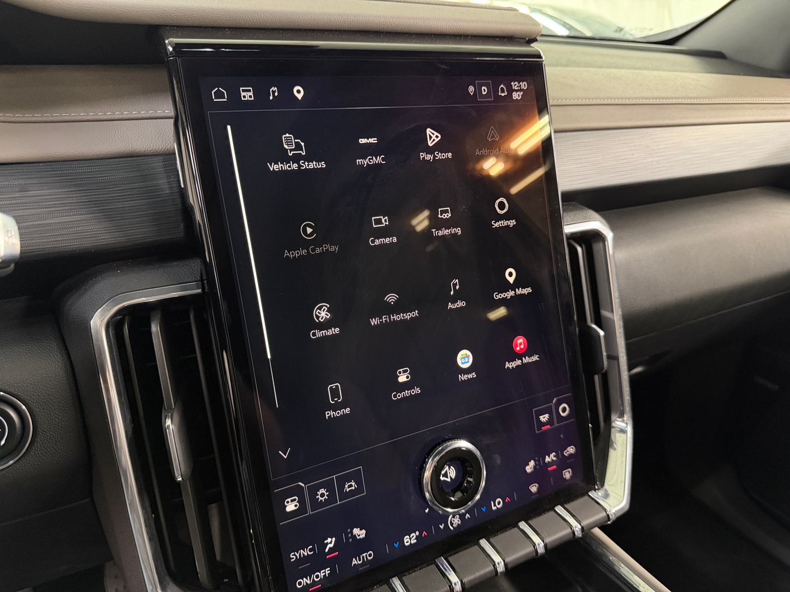 Thumbnail: 2026 GMC Acadia - 3