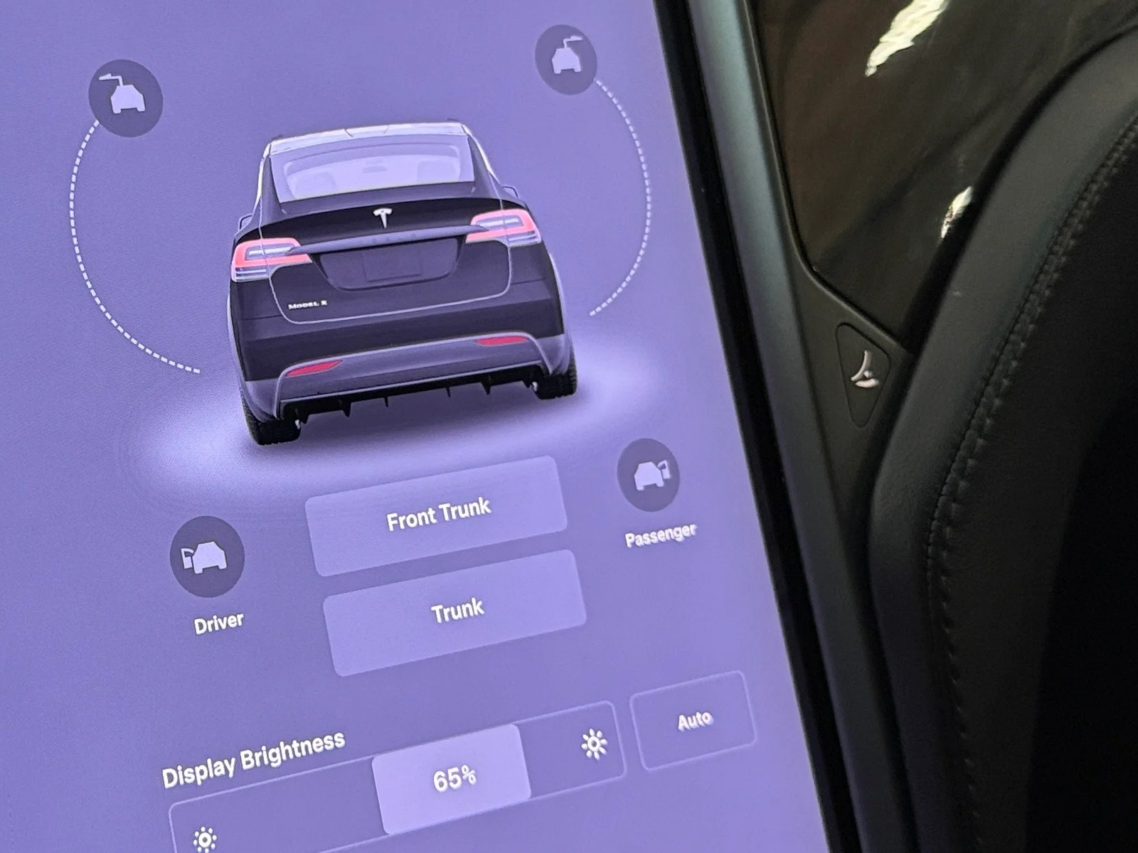 Thumbnail: 2018 Tesla Model X - 3