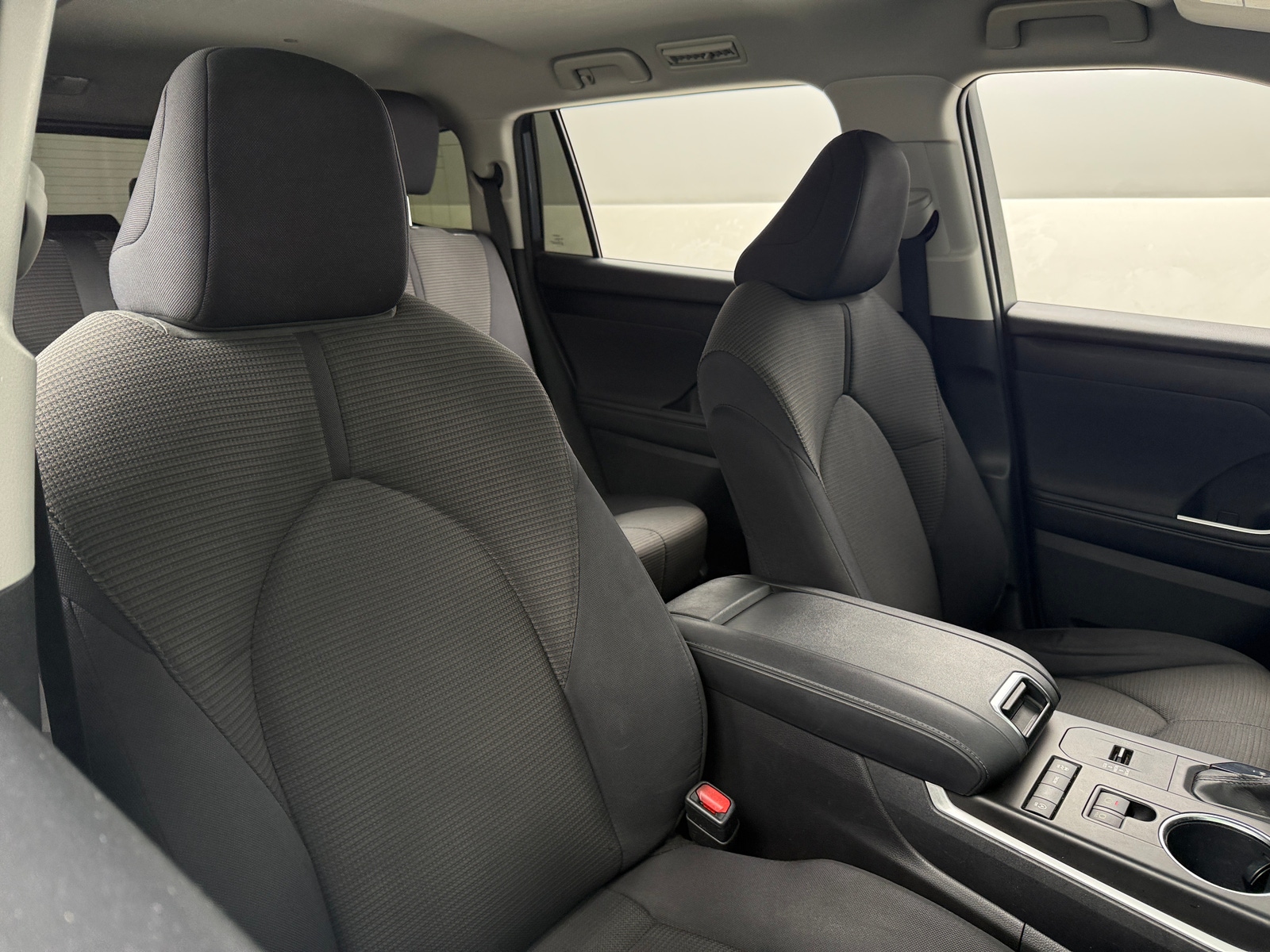 Thumbnail: 2020 Toyota Highlander - 2
