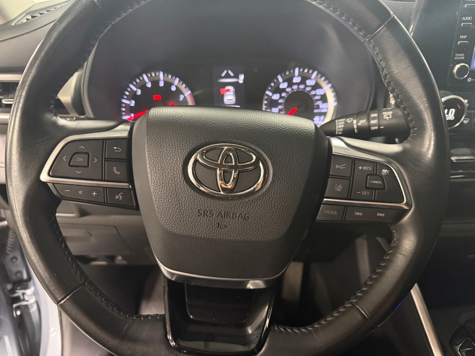 Thumbnail: 2020 Toyota Highlander - 5