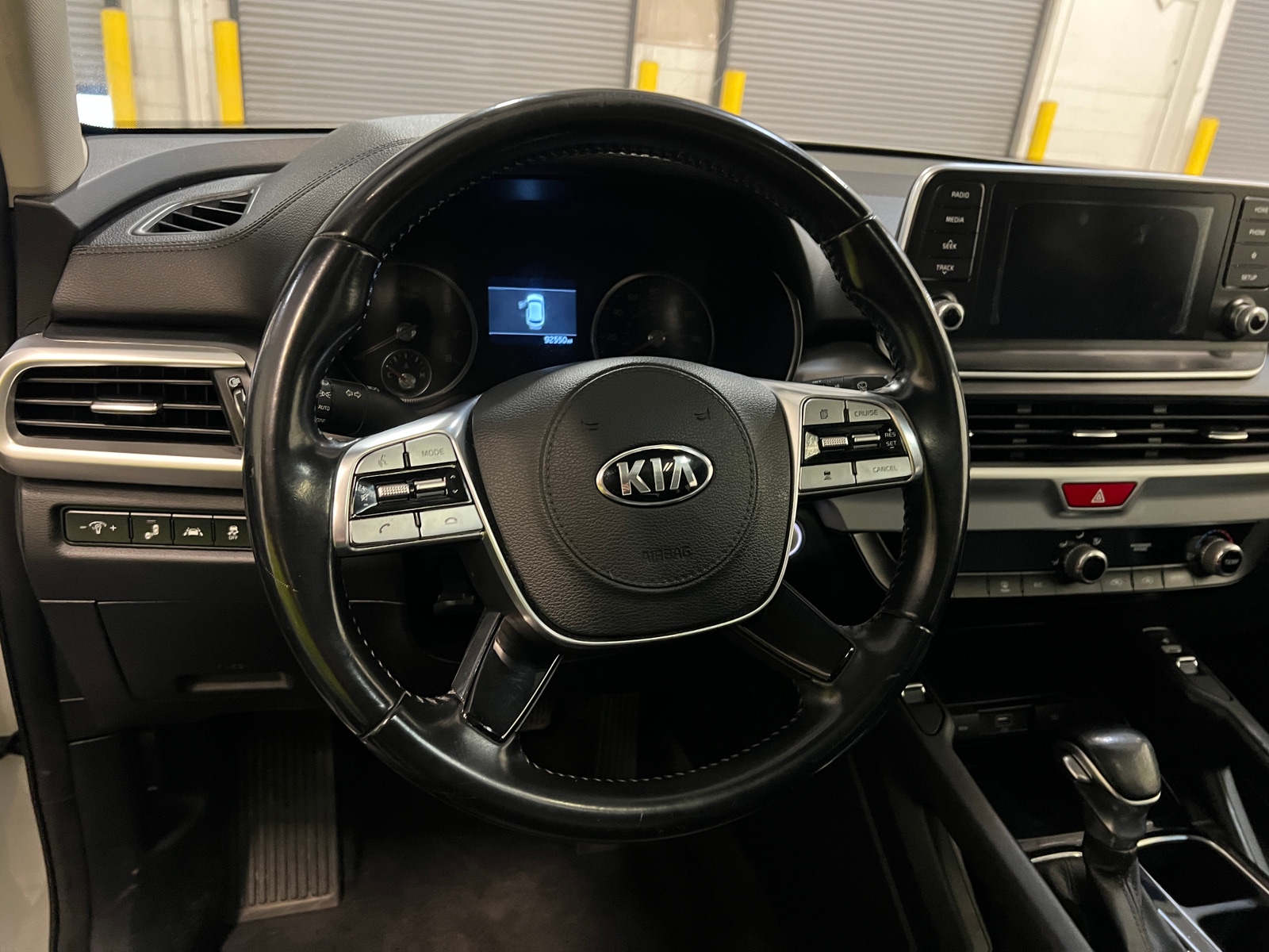 Thumbnail: 2020 Kia Telluride - 4