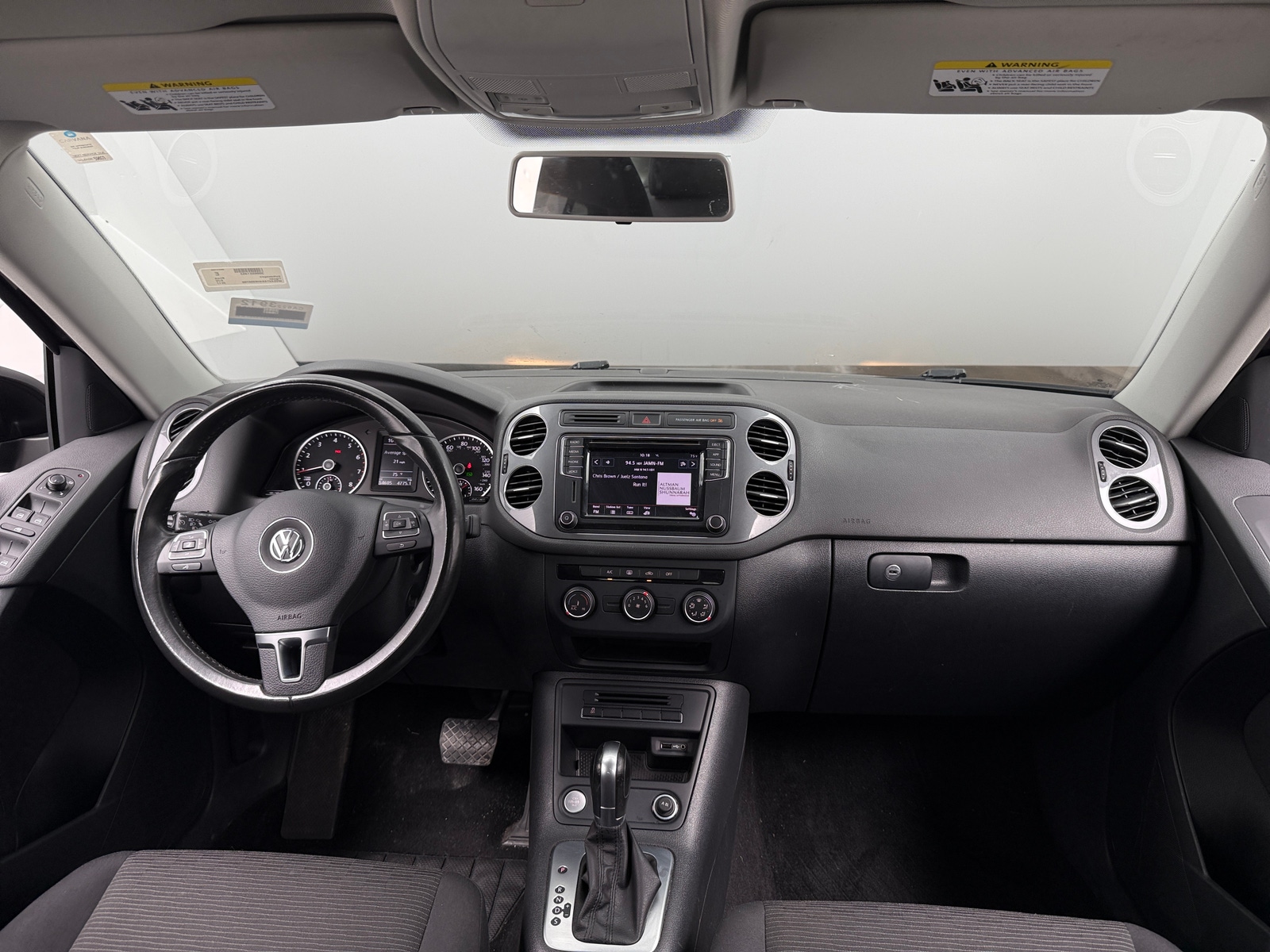 Thumbnail: 2017 Volkswagen Tiguan - 3