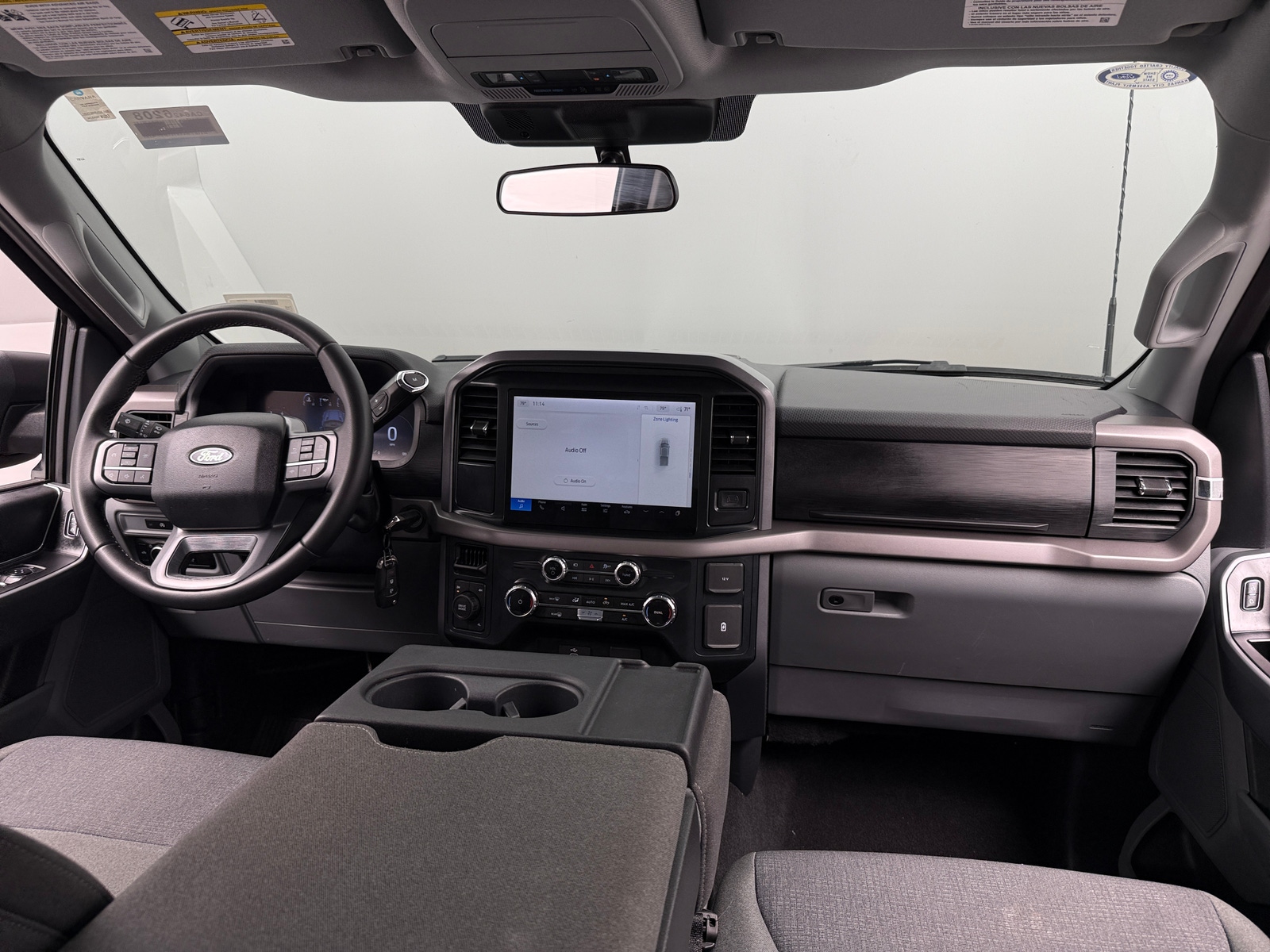 Thumbnail: 2025 Ford Econoline - 3
