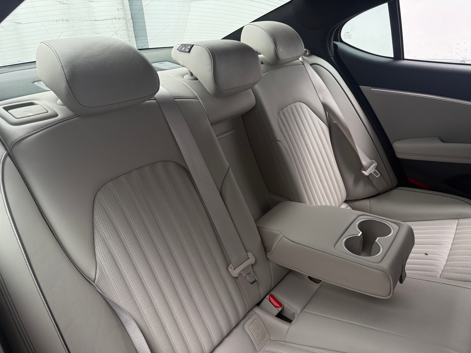 Thumbnail: 2023 Genesis G70 - 5