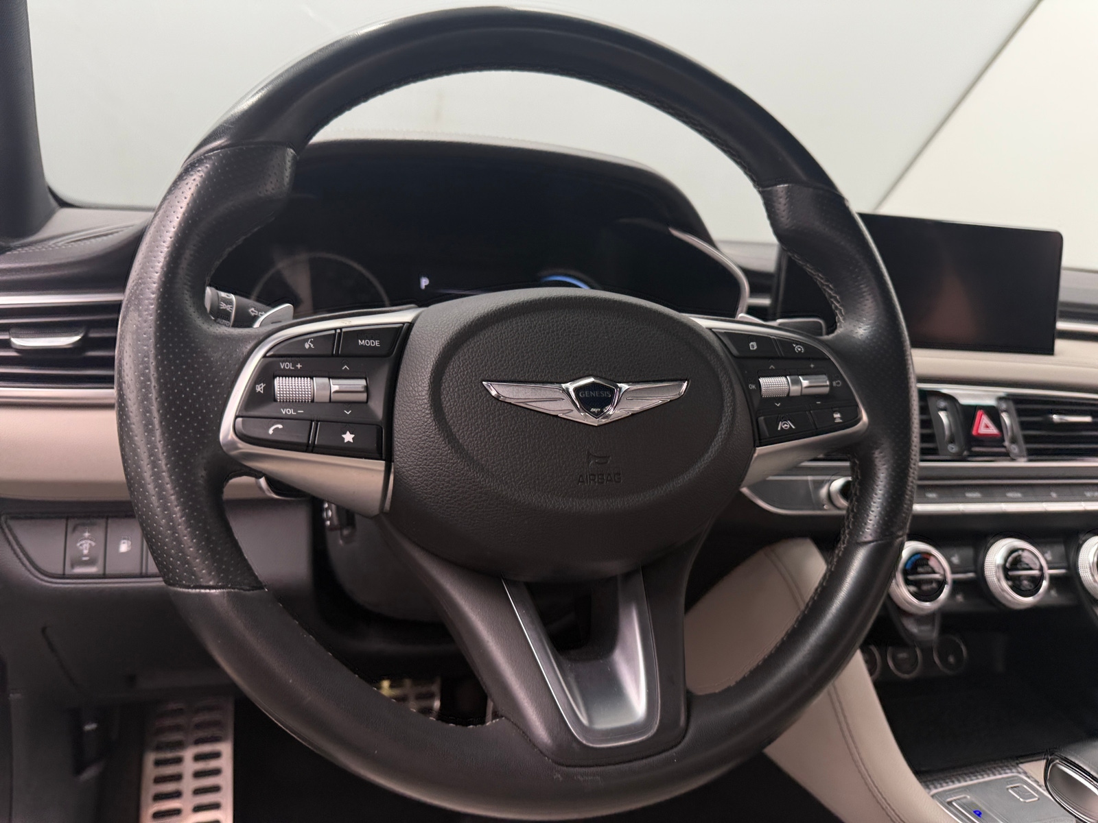 Thumbnail: 2023 Genesis G70 - 4