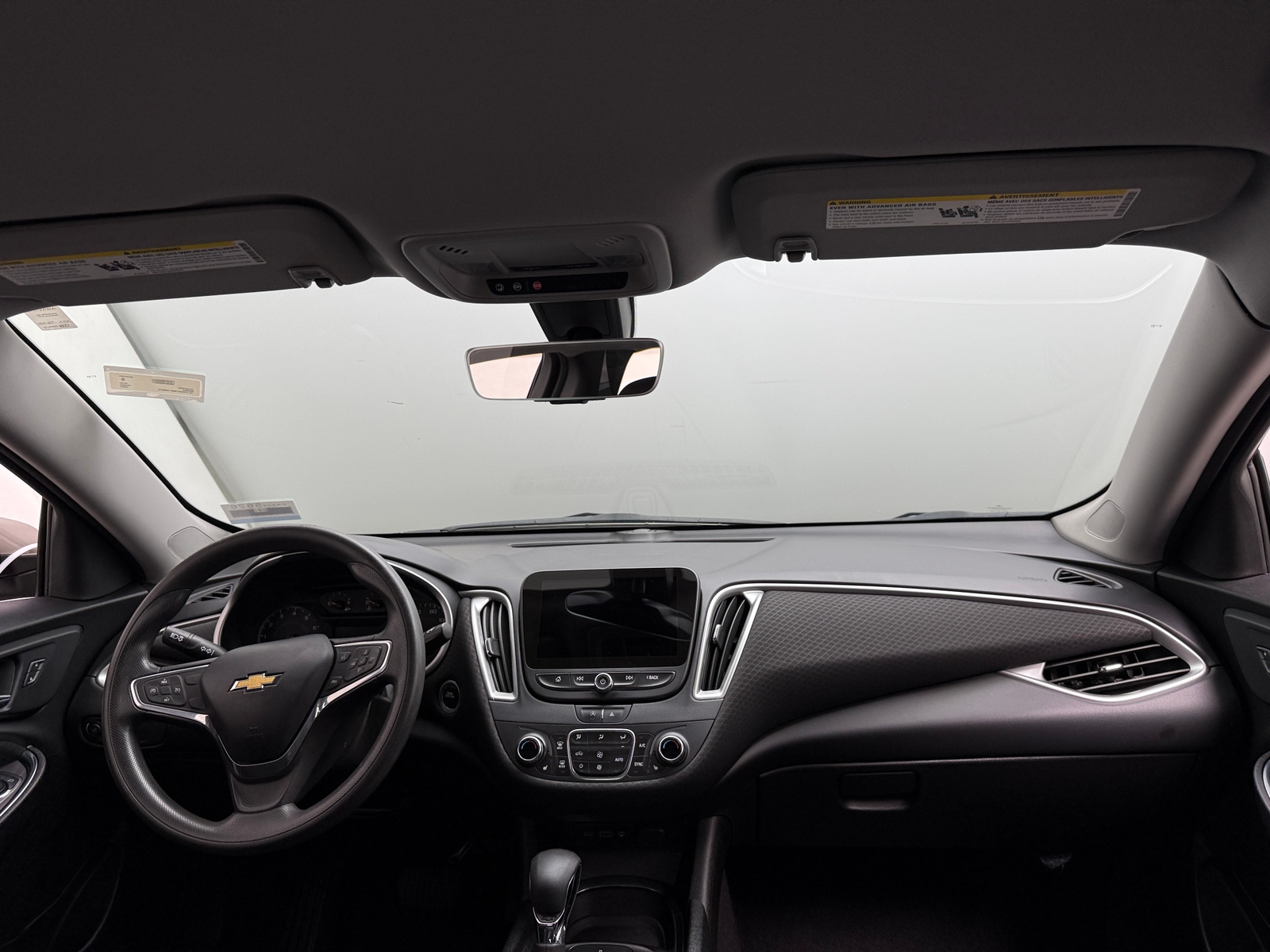 Thumbnail: 2022 Chevrolet Malibu - 3