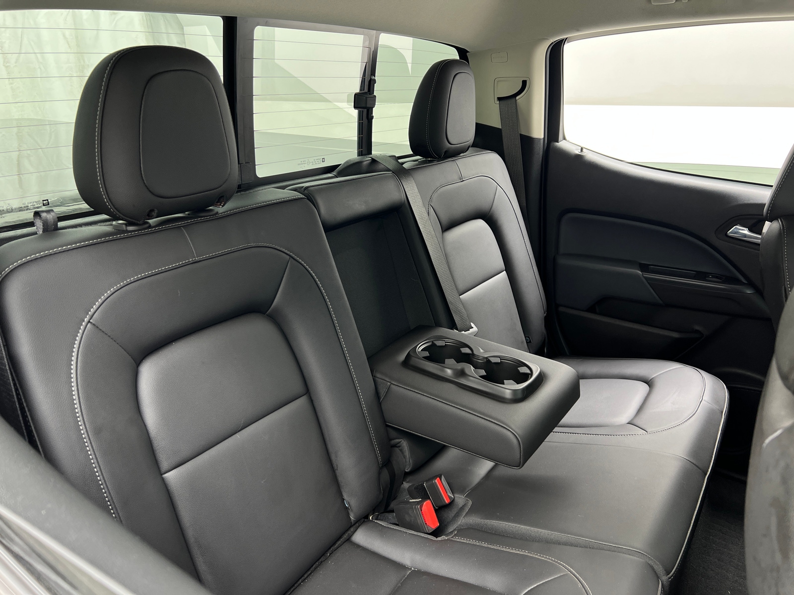Thumbnail: 2022 Chevrolet Colorado - 5