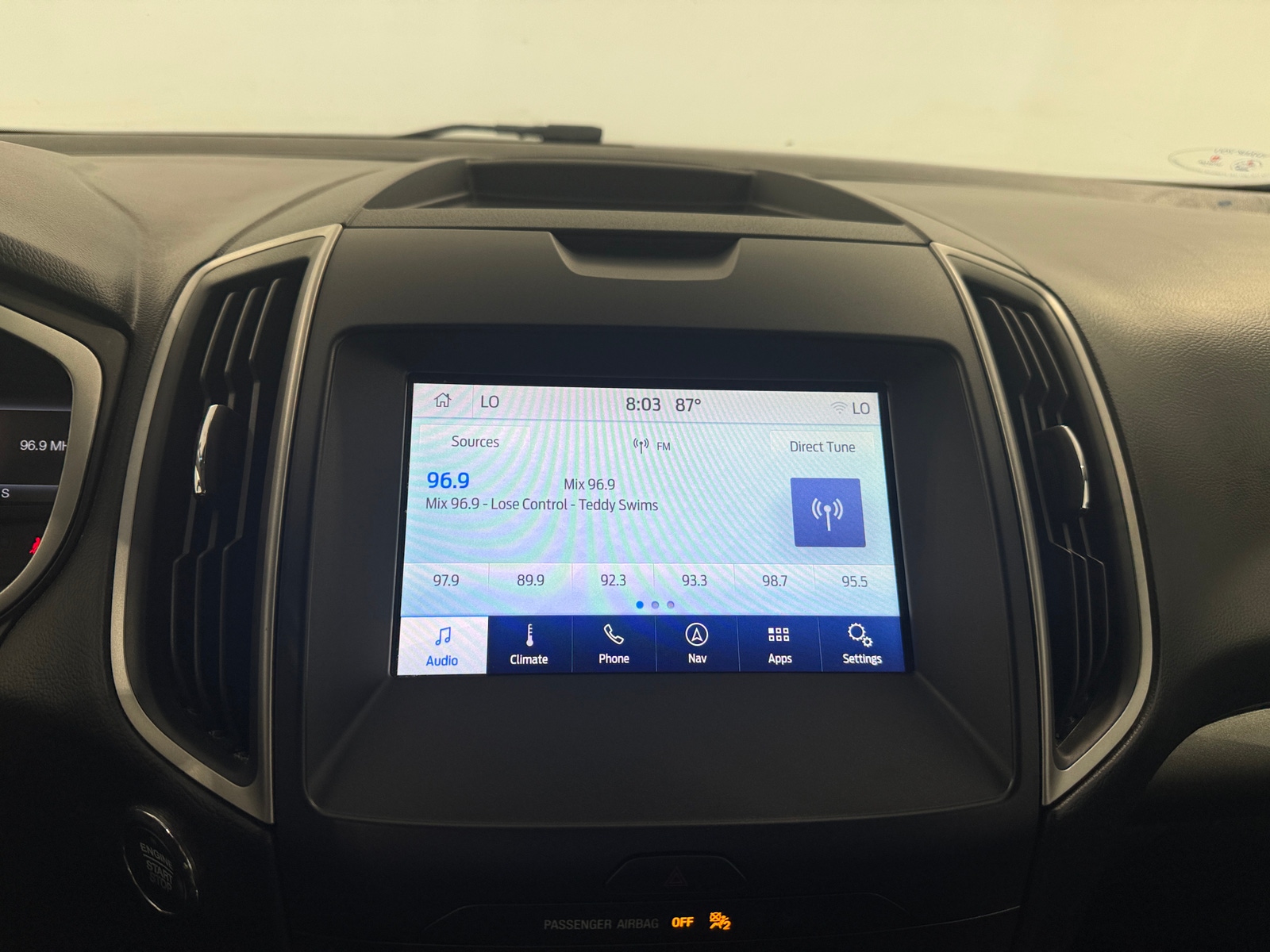 Thumbnail: 2020 Ford Edge - 3