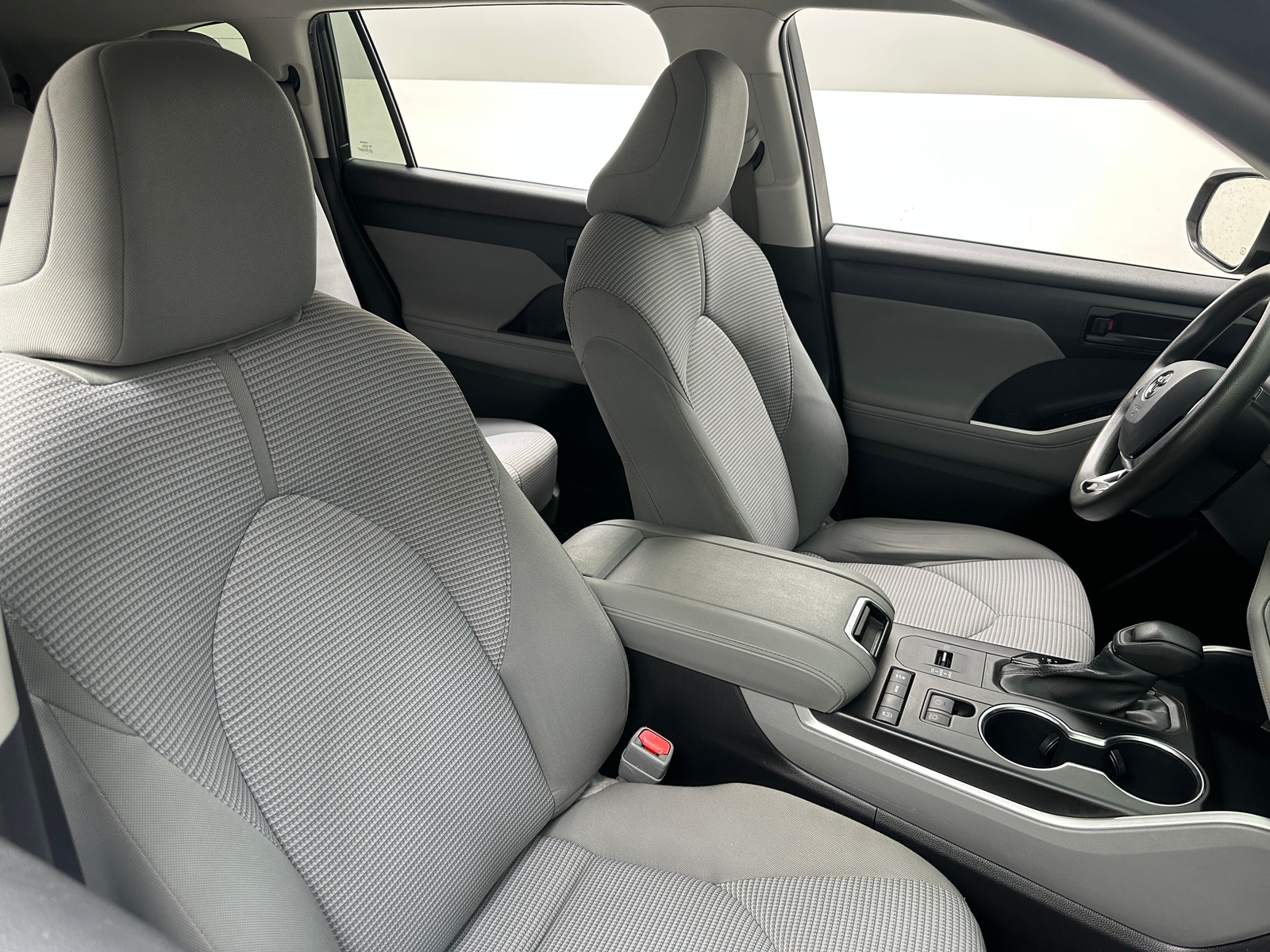 Thumbnail: 2021 Toyota Highlander - 2