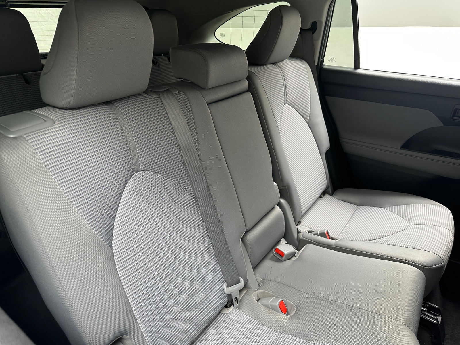 Thumbnail: 2021 Toyota Highlander - 6