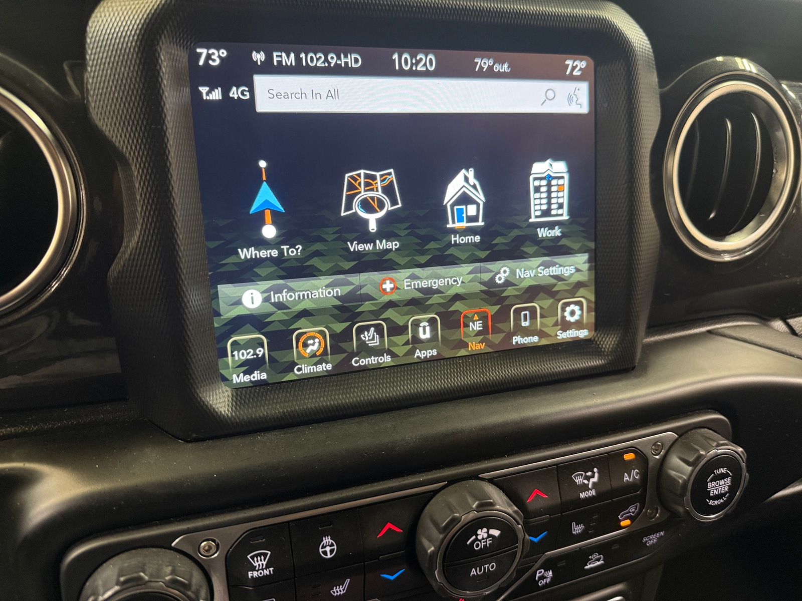 Thumbnail: 2021 Jeep Wrangler - 3