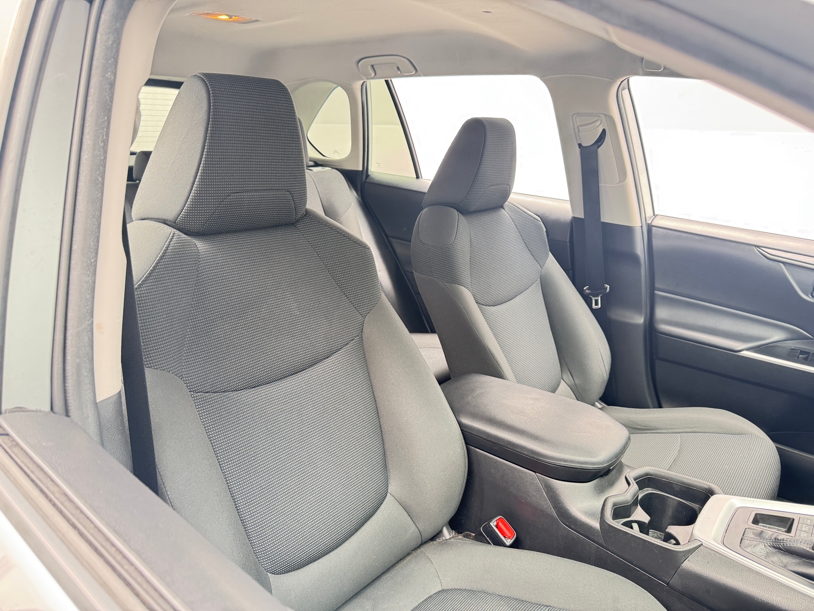 Thumbnail: 2020 Toyota RAV4 - 2