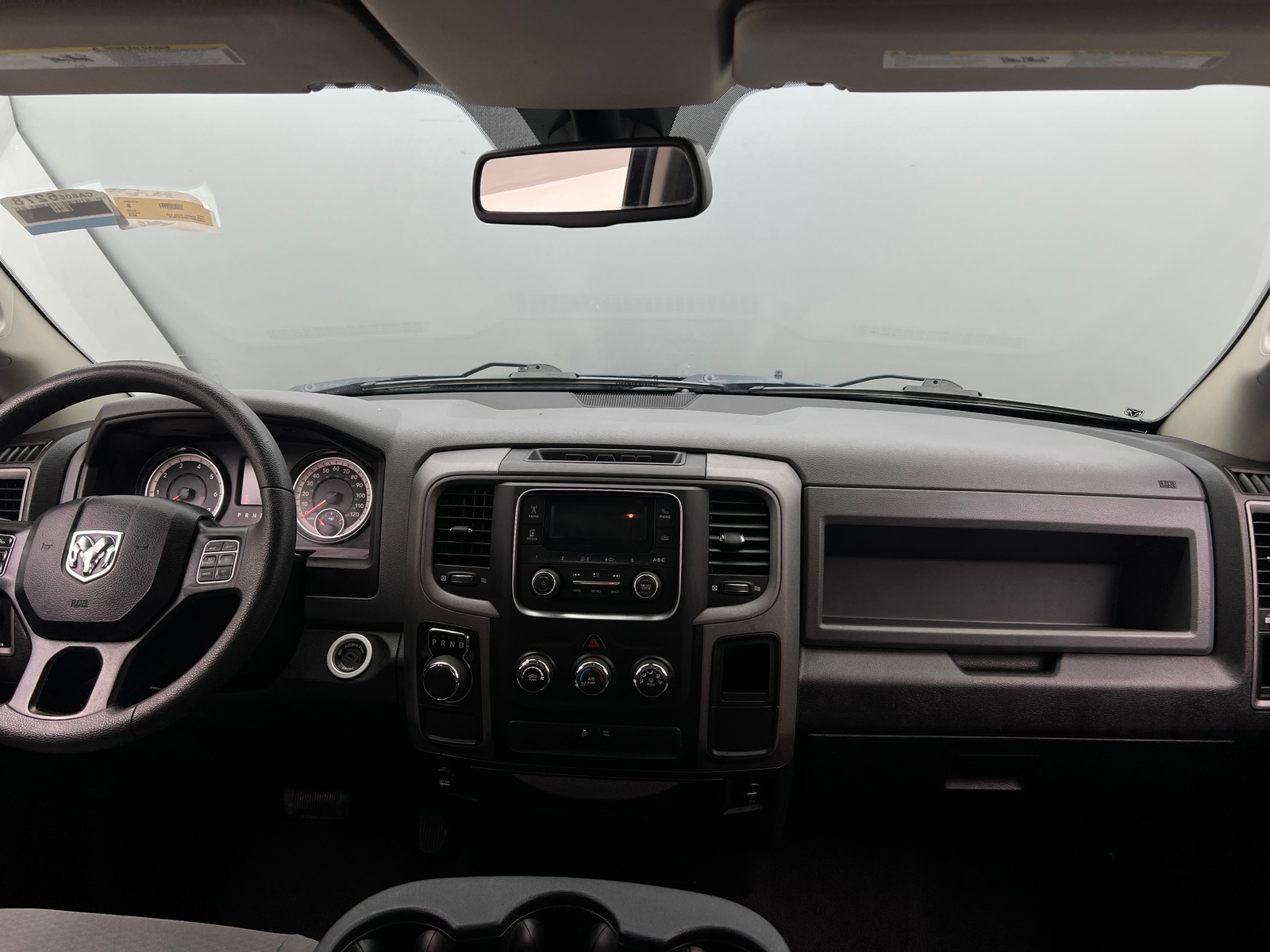 Thumbnail: 2019 RAM 1500 Classic - 3