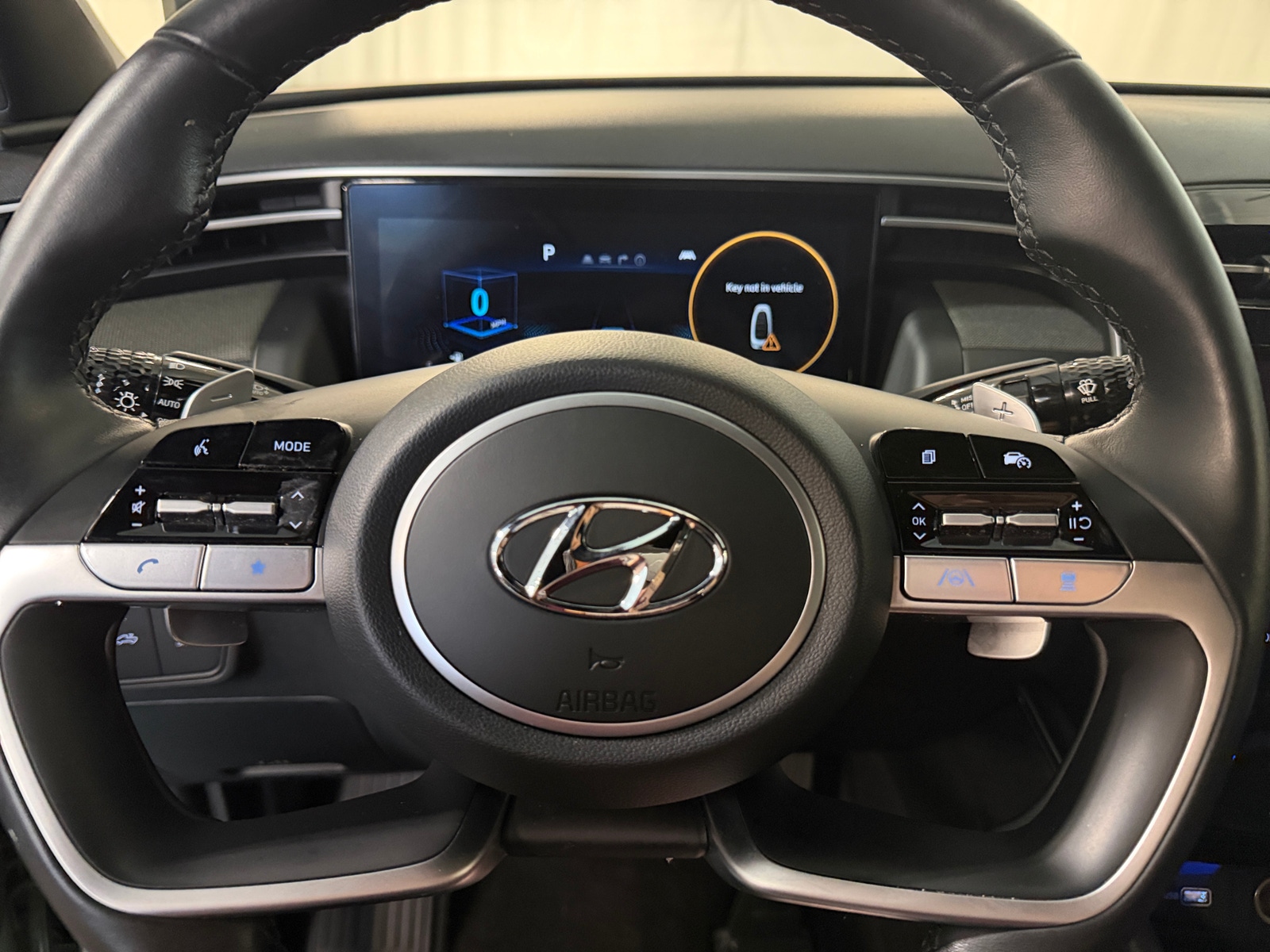 Thumbnail: 2023 Hyundai Santa Cruz - 4