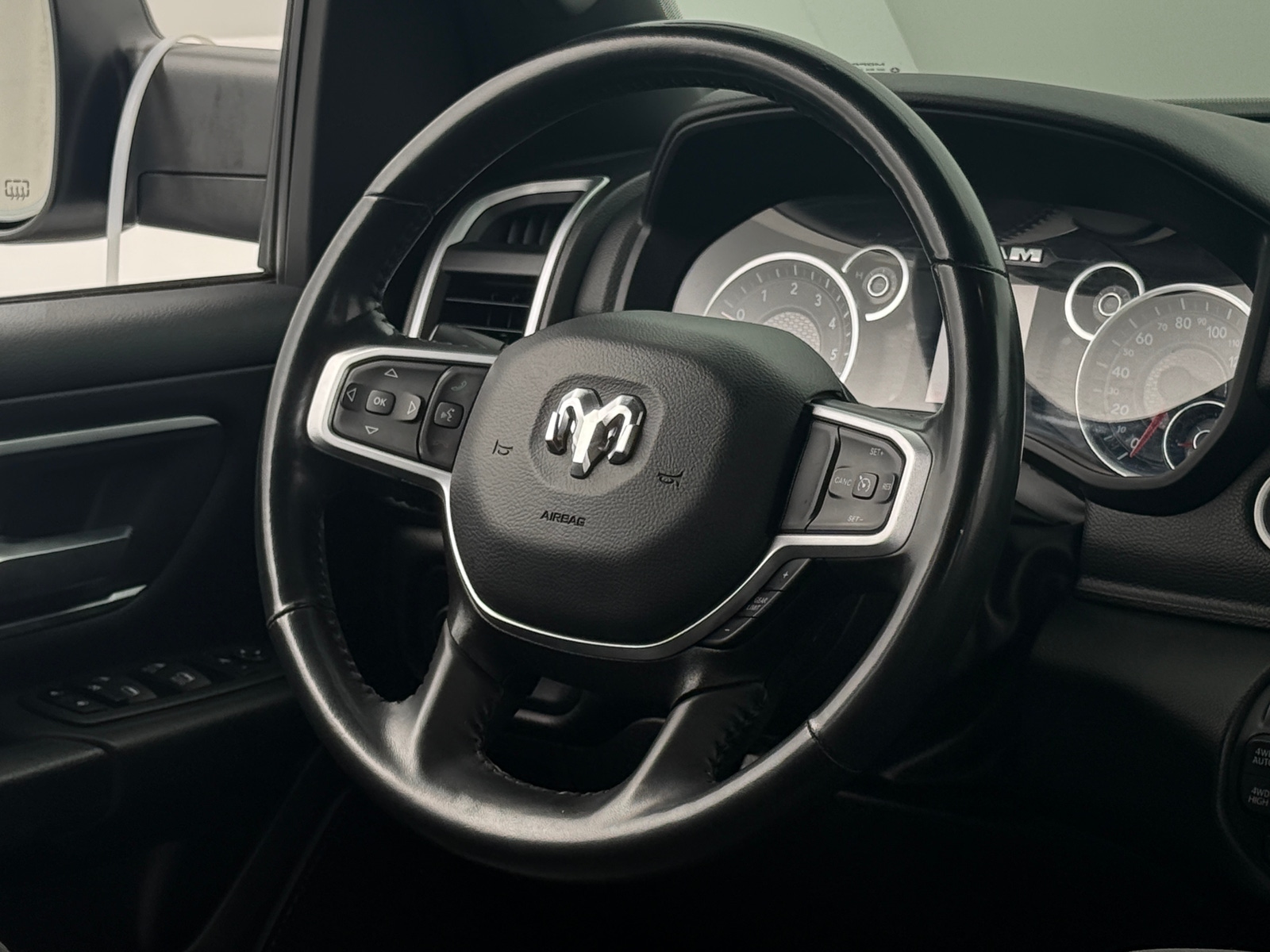 Thumbnail: 2023 RAM 1500 - 5
