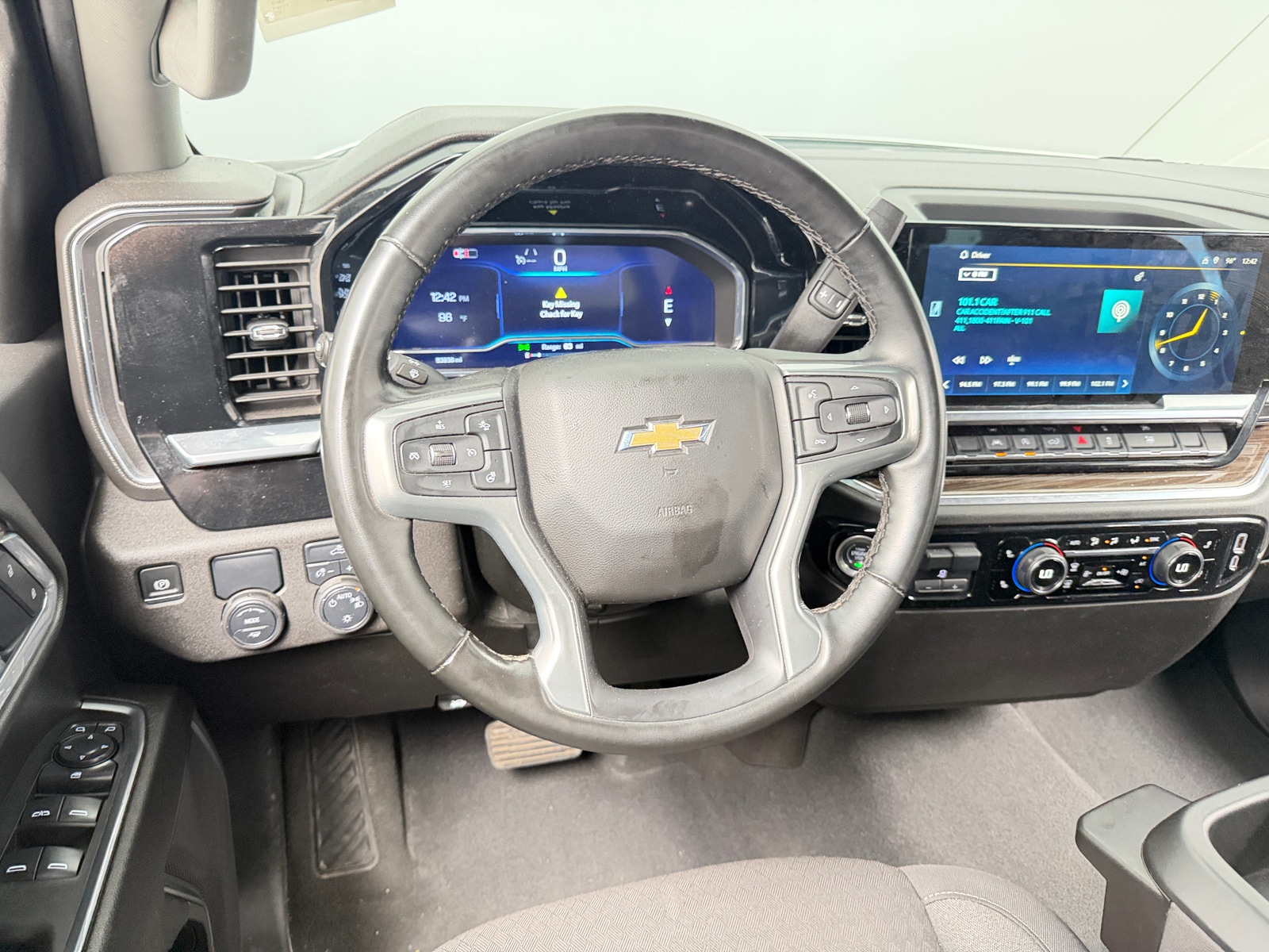 Thumbnail: 2025 Chevrolet Silverado 1500 - 5